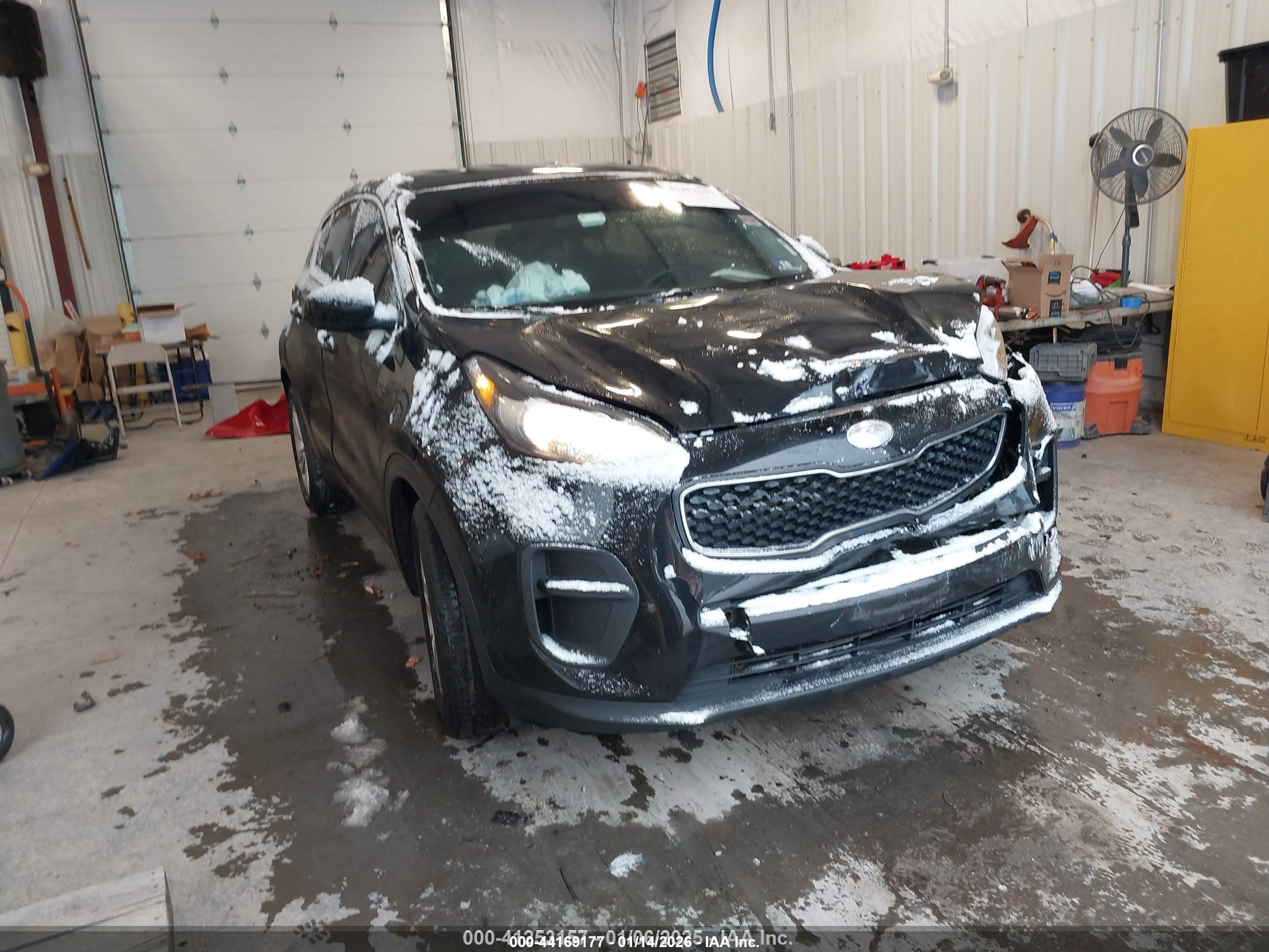 2019 Kia Sportage LX, VIN KNDPM3AC5K7540922 — Перед