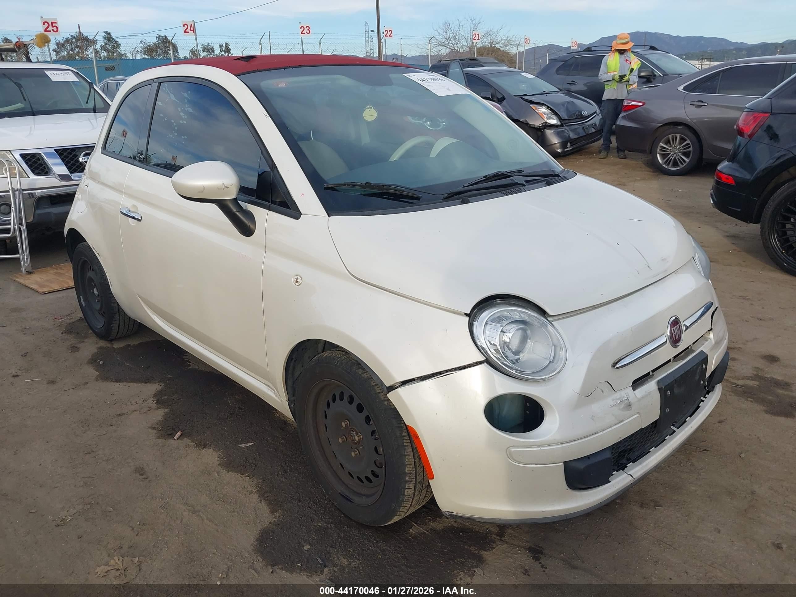 2013 FIAT 500 Pop, VIN 3C3CFFDR1DT678096 — Not stated