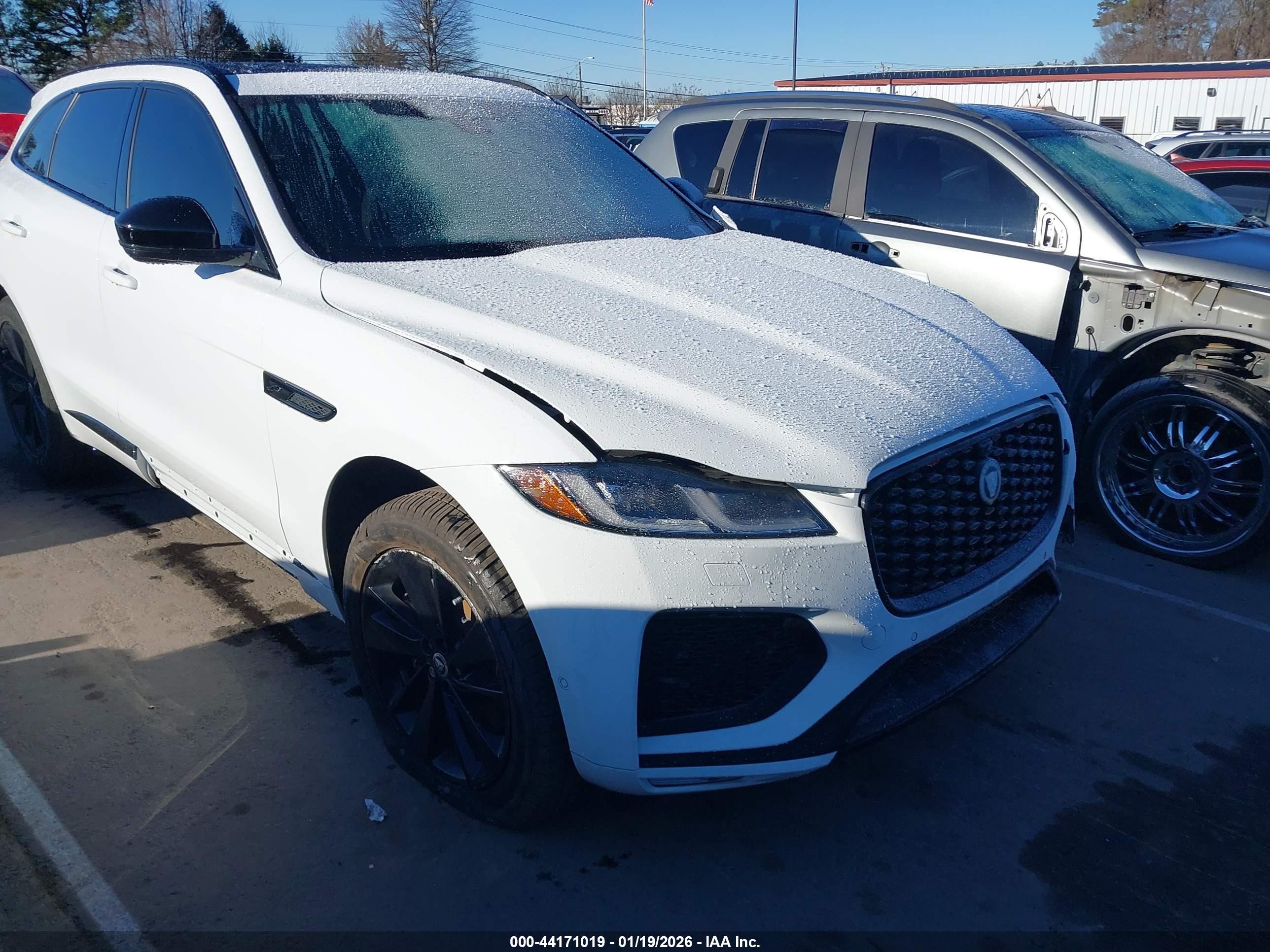 2026 Jaguar F-Pace R-Dynamic S, VIN SADCT2FU8TA758391 — Front end