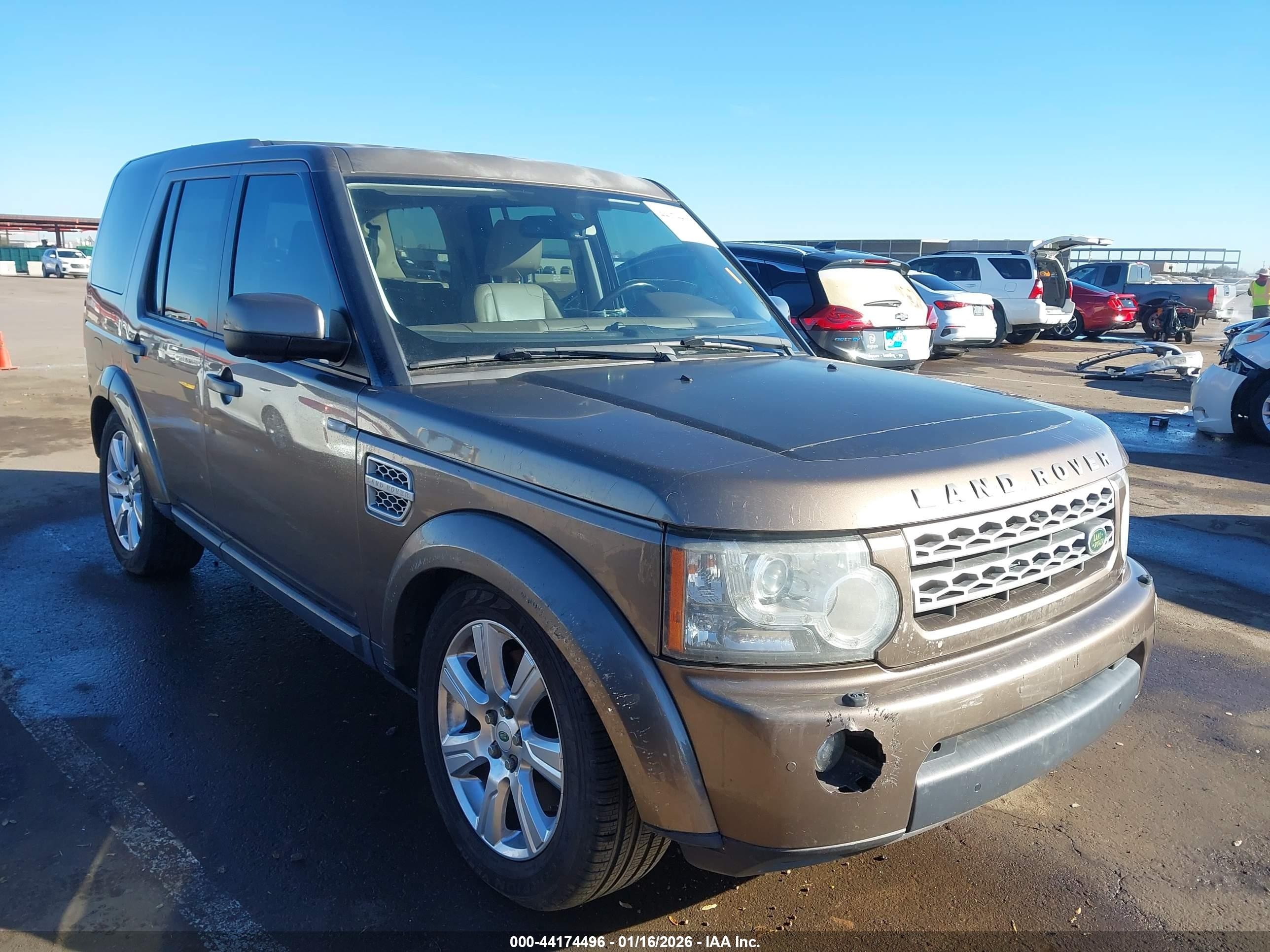2010 Land Rover LR4 Lux, VIN SALAK2D42AA532152 — Vandalism