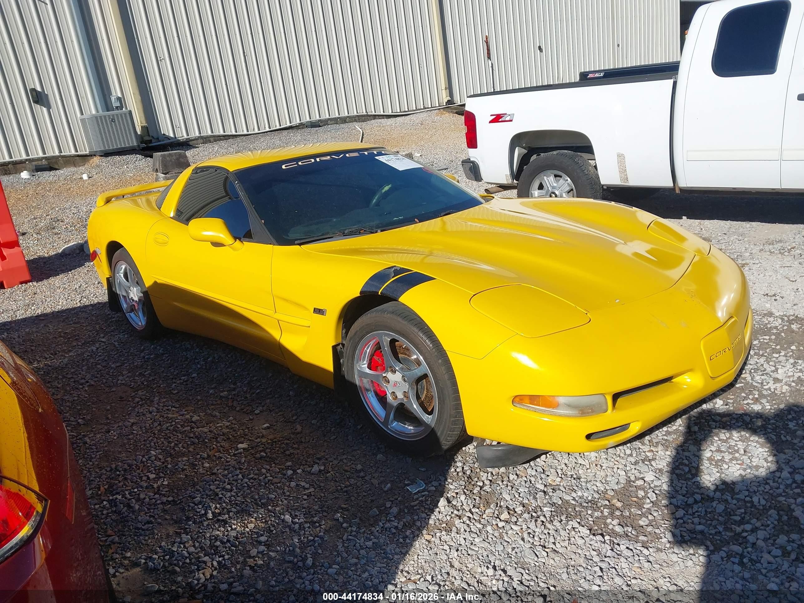 2000 Chevrolet Corvette, VIN 1G1YY22G4Y5126726 — Normal wear