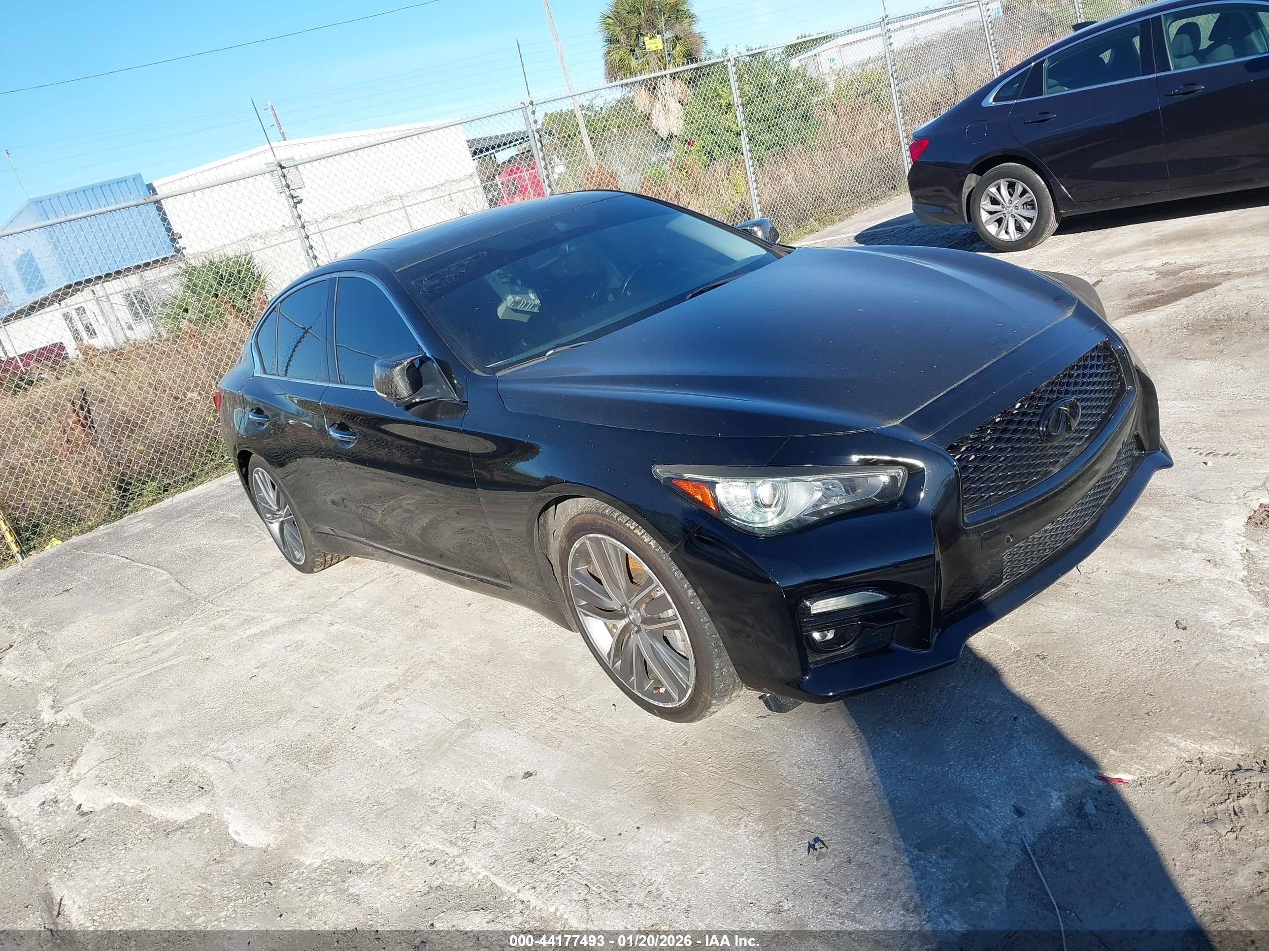 2014 Infiniti Q50 Hybrid Sport, VIN JN1AV7AR0EM702771 — Repossession