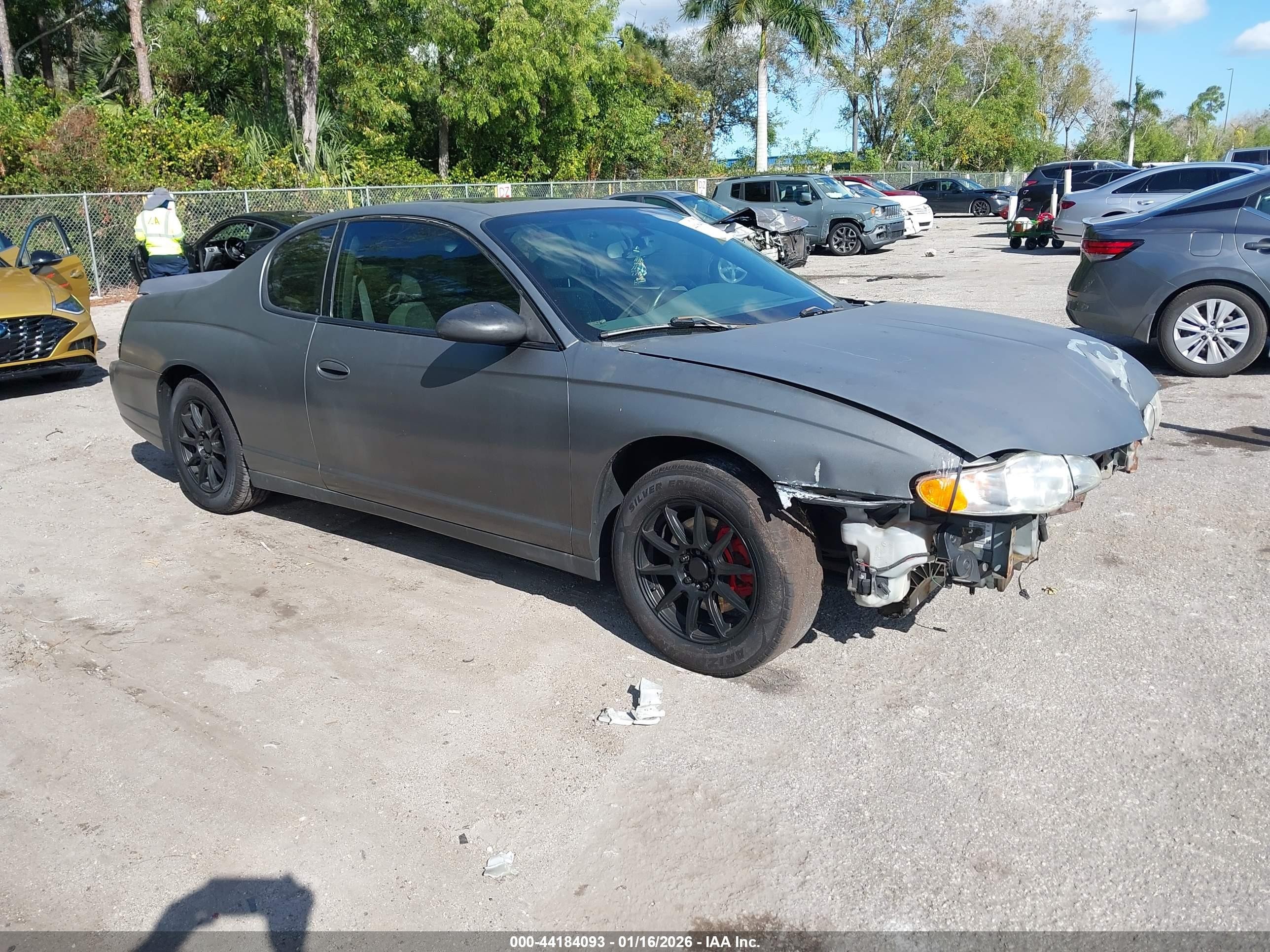 2005 Chevrolet Monte Carlo LS, VIN 2G1WW12E159147571 — Перед