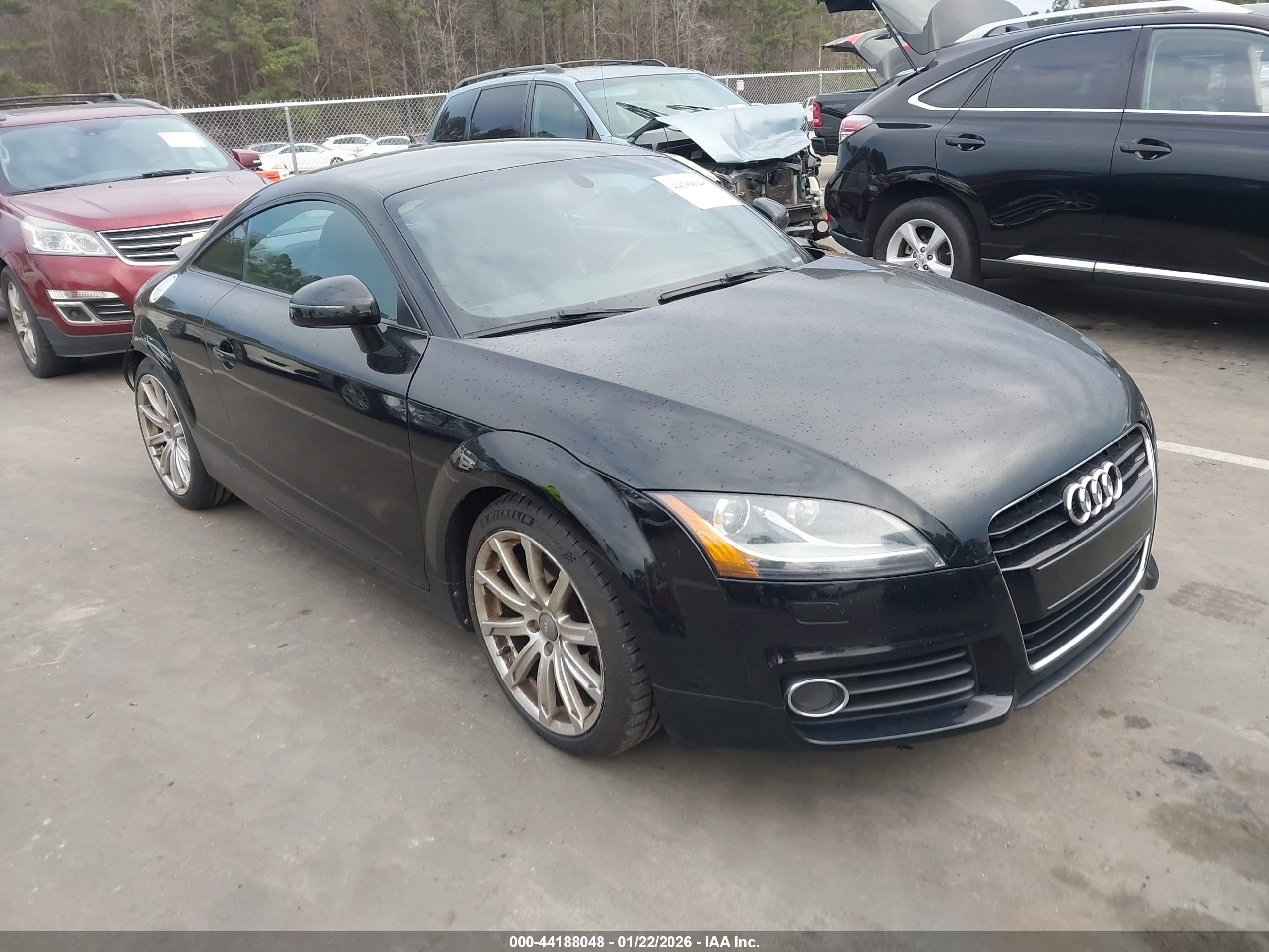 2013 Audi TT 2.0T Prestige, VIN TRUKFAFK4D1002202 — Зад