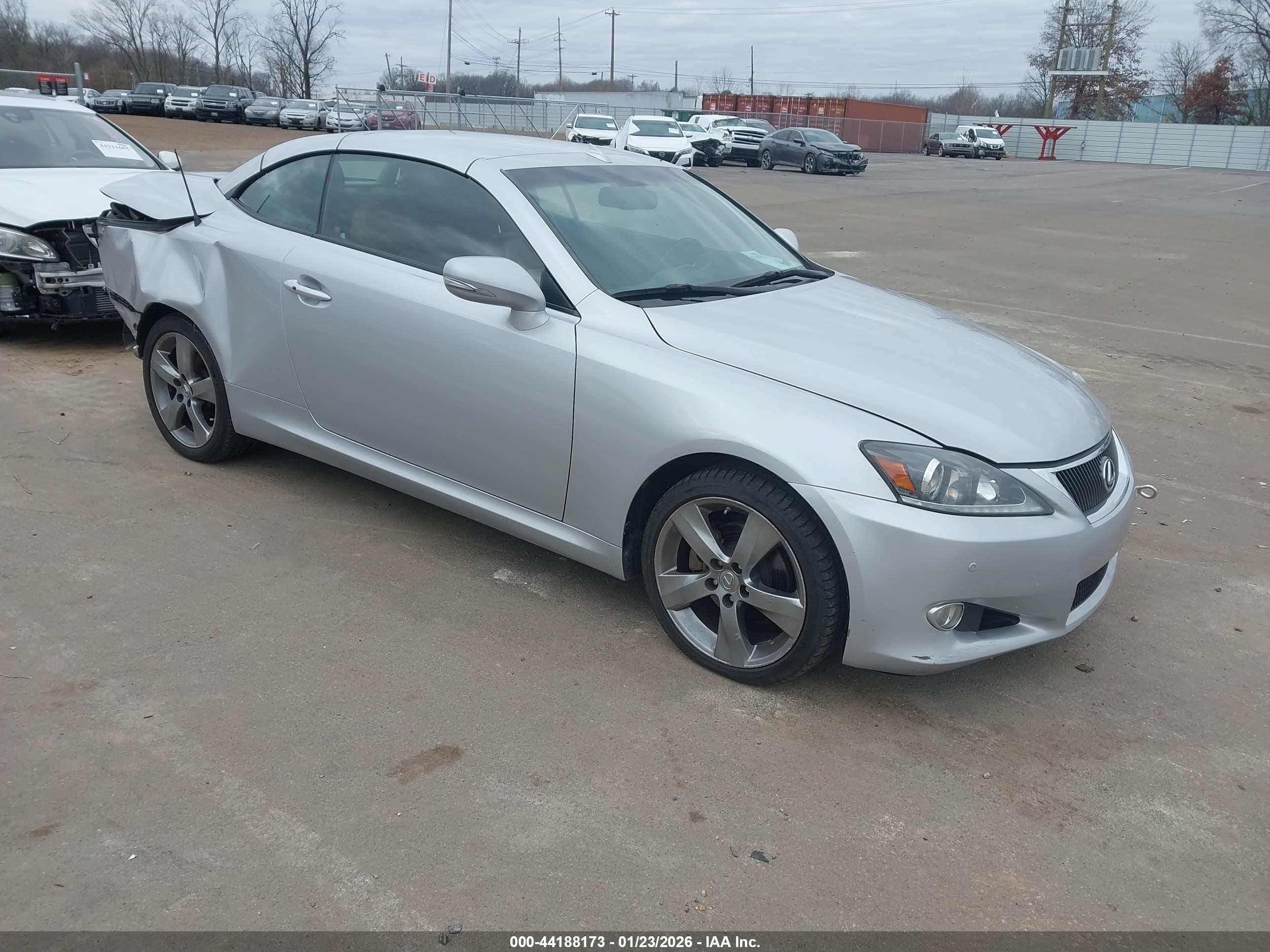 2011 Lexus IS 250 C, VIN JTHFF2C28B2515206 — Auction photo