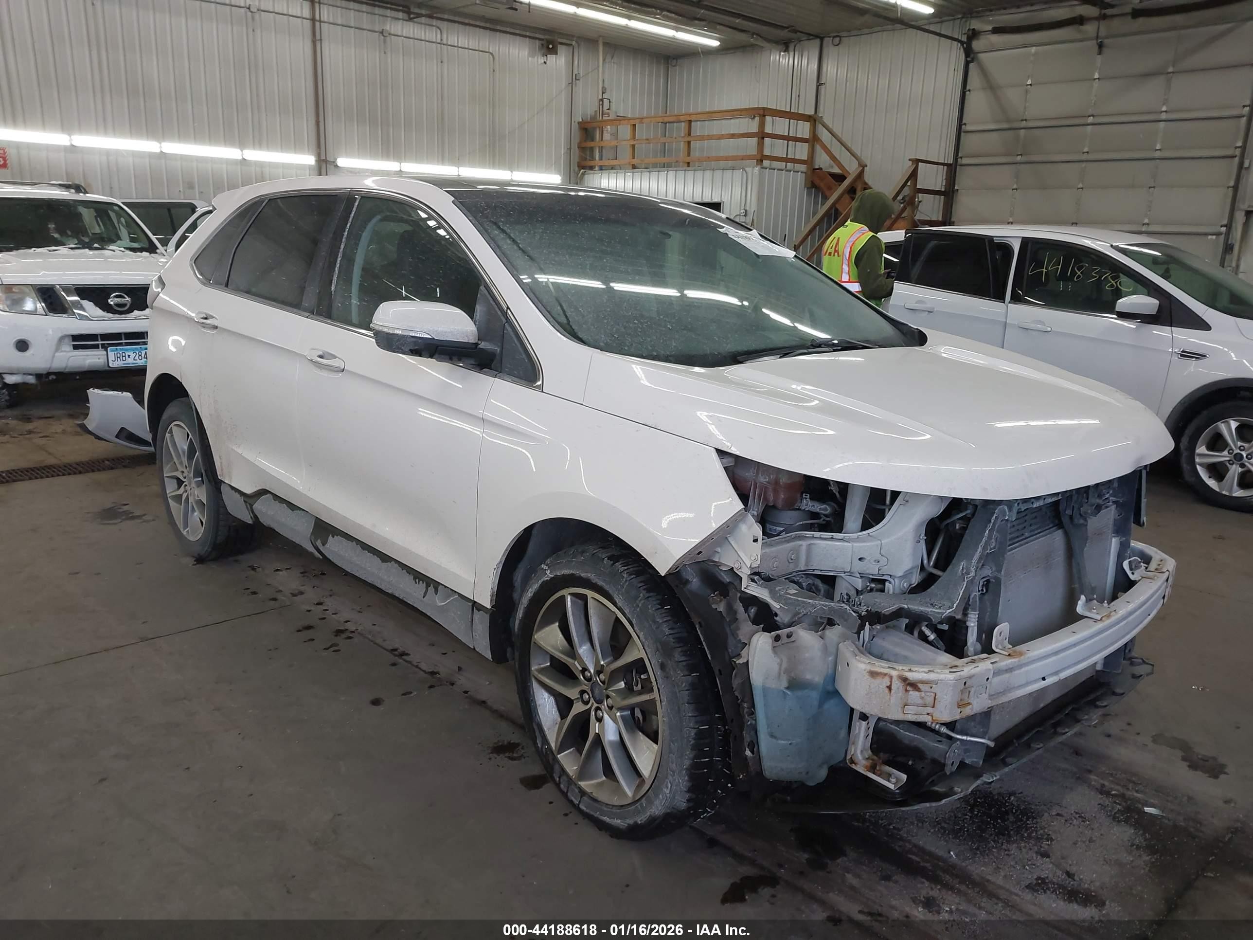 2017 Ford Edge Titanium, VIN 2FMPK4K82HBC44788 — Front end
