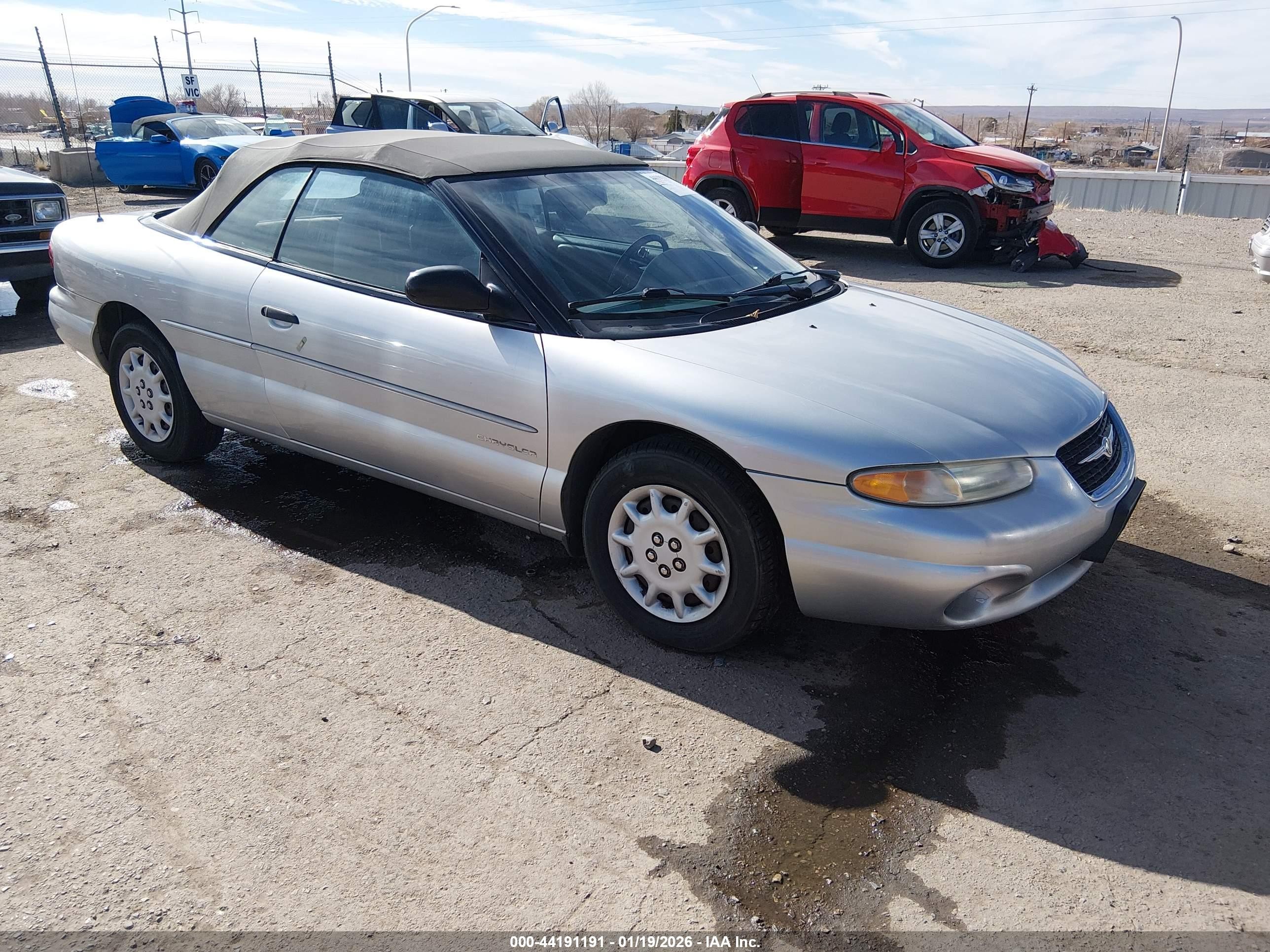 2000 Chrysler Sebring JX, VIN 3C3EL45H5YT217288 — Side