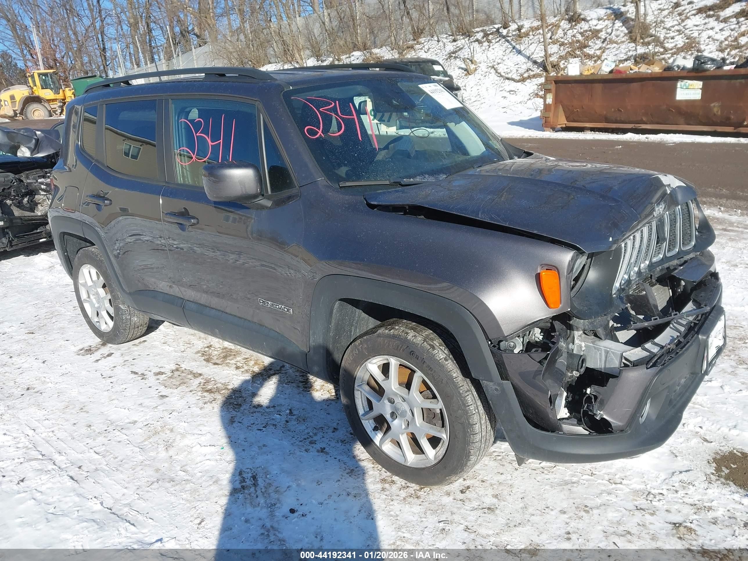 2021 Jeep Renegade 80th Anniversary, VIN ZACNJDB15MPM22200 — Перед