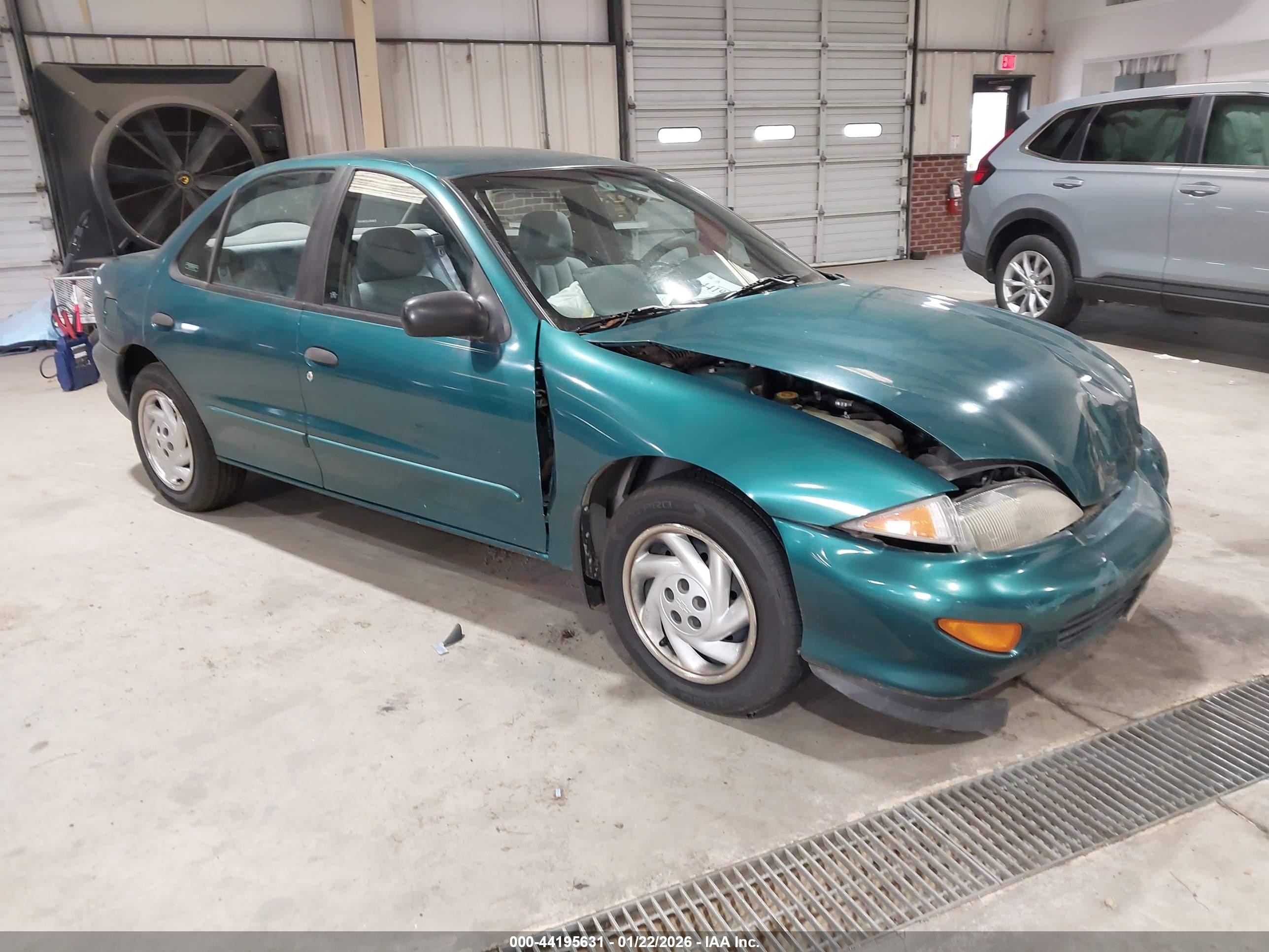 1996 Chevrolet Cavalier, VIN 1G1JC5246T7259962 — Front end