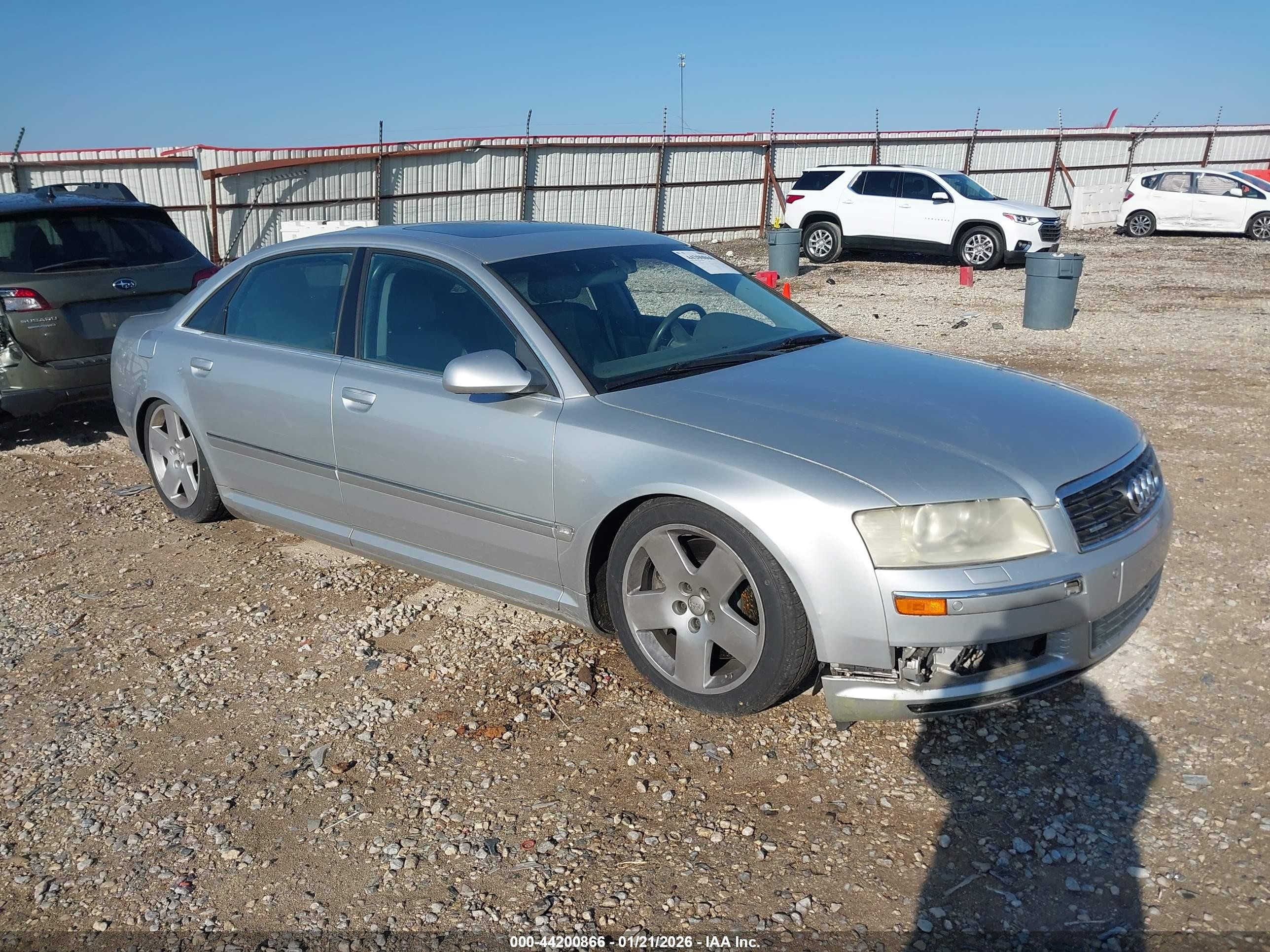 2004 Audi A8, VIN WAUML44E84N002297 — Front end