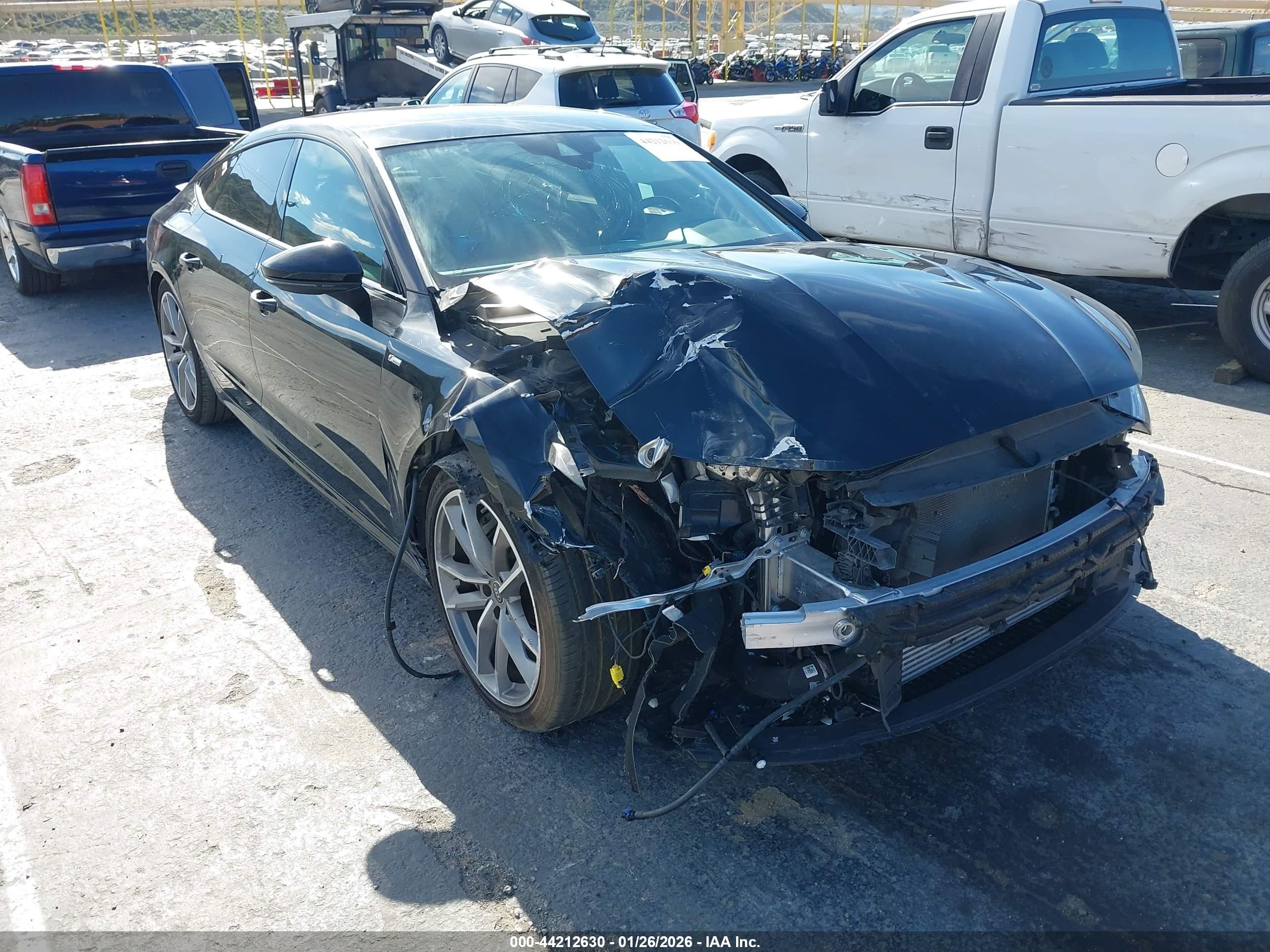 2022 Audi A7, VIN WAUU2BF28NN023761 — Front end