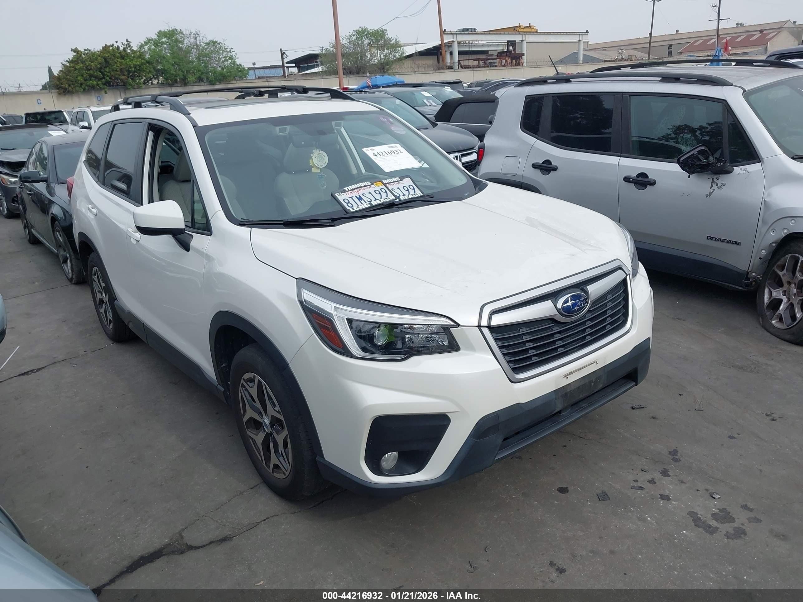 2021 Subaru Forester Premium, VIN JF2SKAFC9MH431049 — Пресная вода