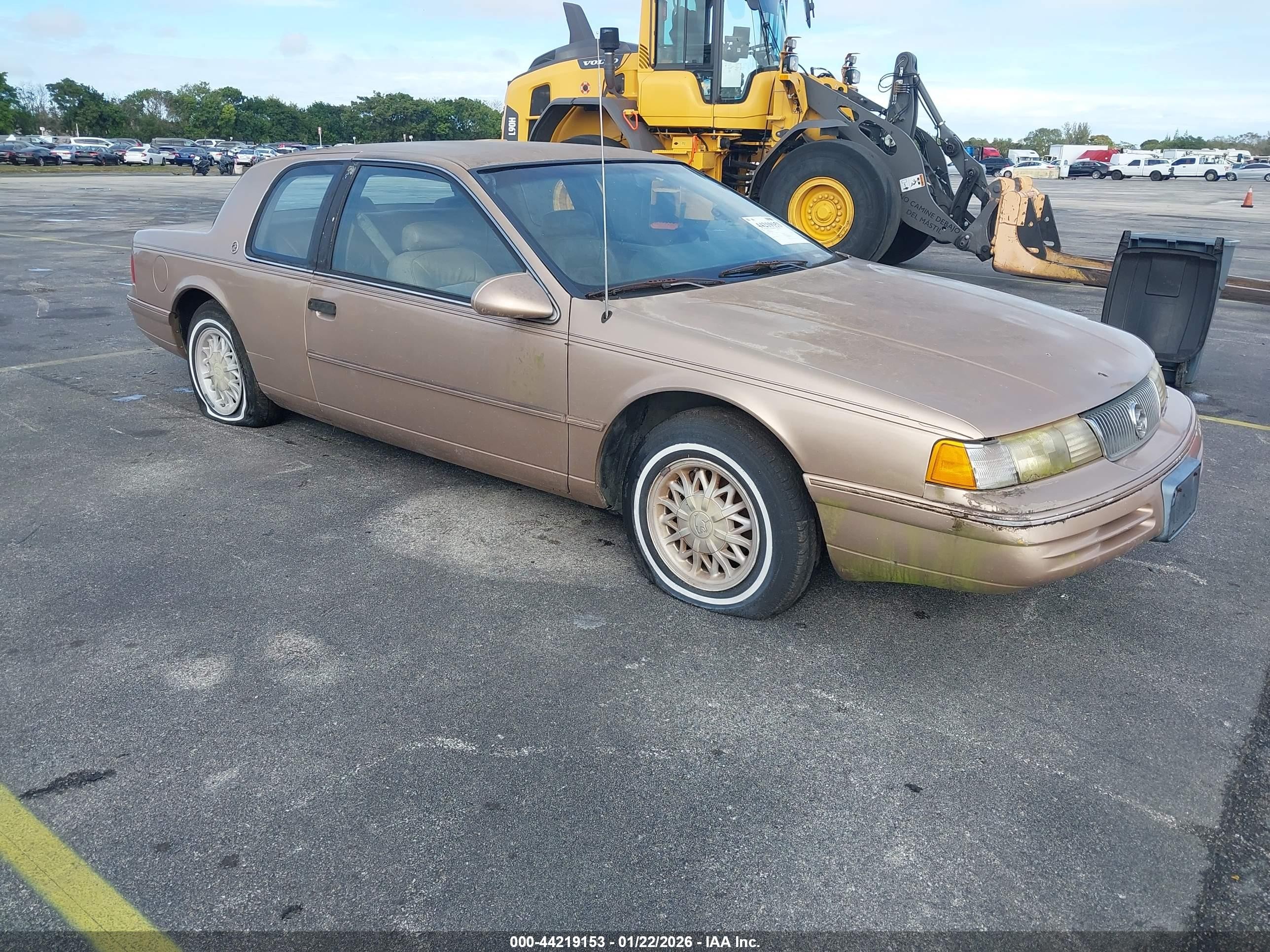 1993 Mercury Cougar, VIN 1MEPM6248PH639615 — Механическое