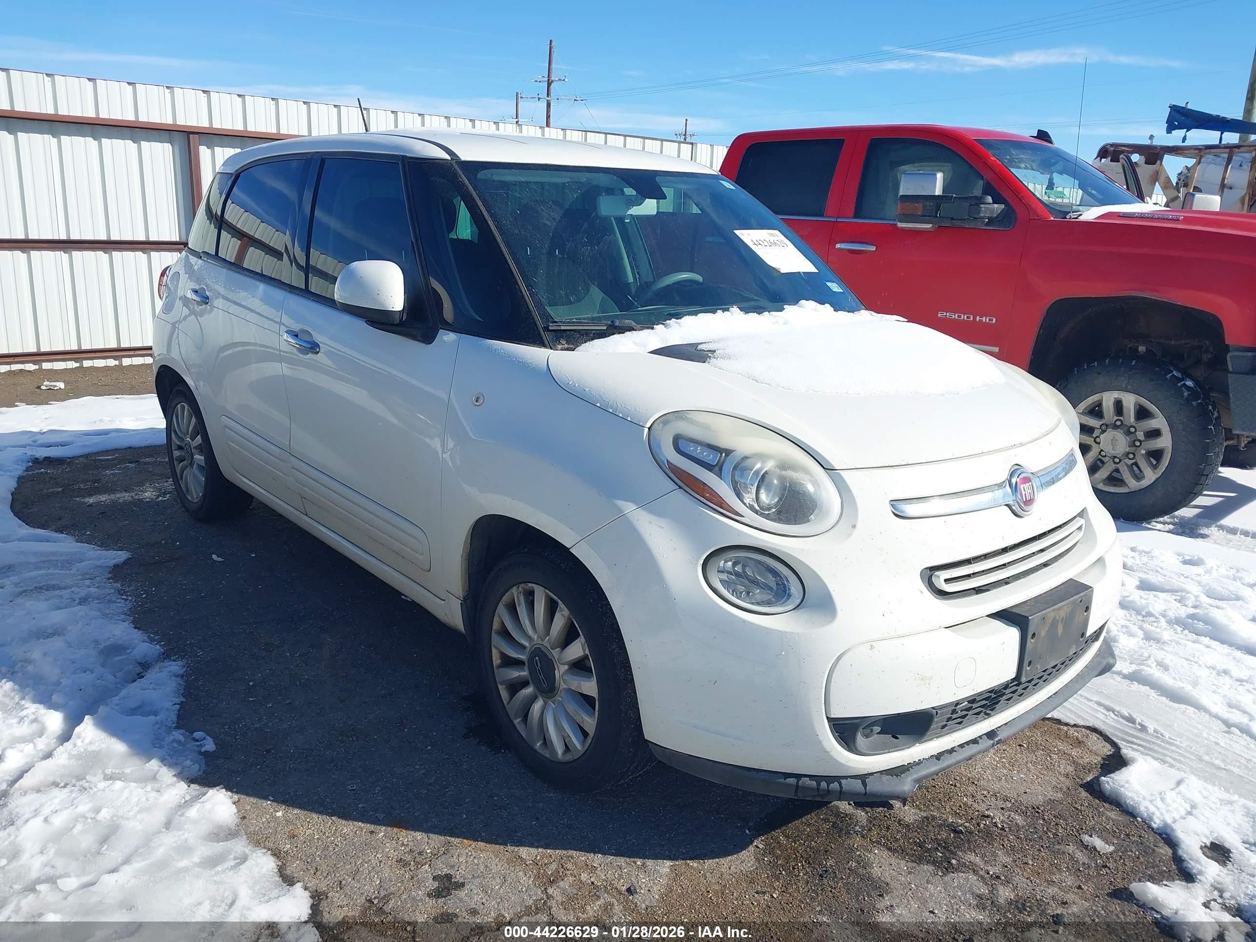 2014 FIAT 500L Easy, VIN ZFBCFABH4EZ013621 — Hail