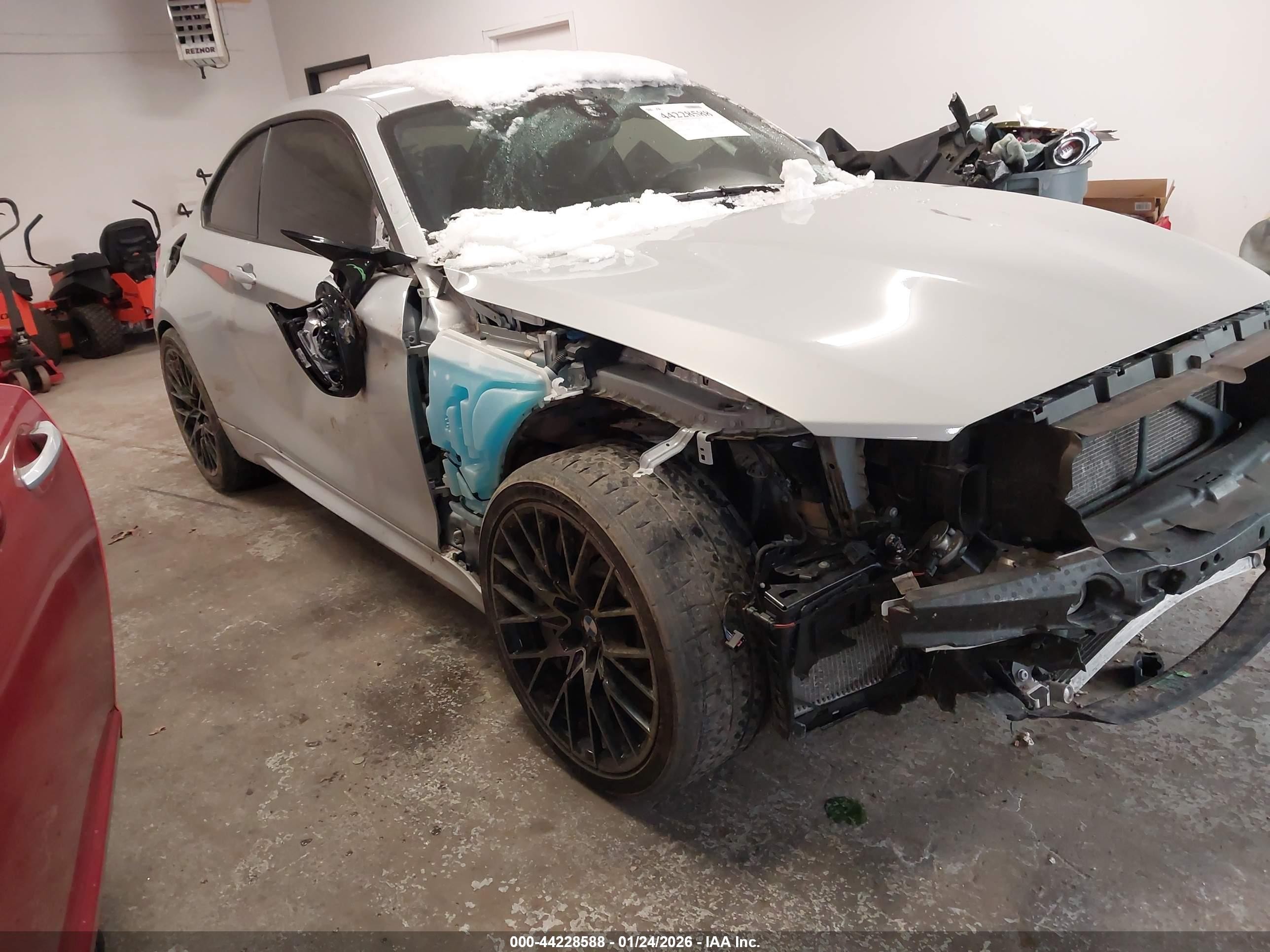 2021 BMW M2 Competition, VIN WBS2U7C06M7J66319 — Перед