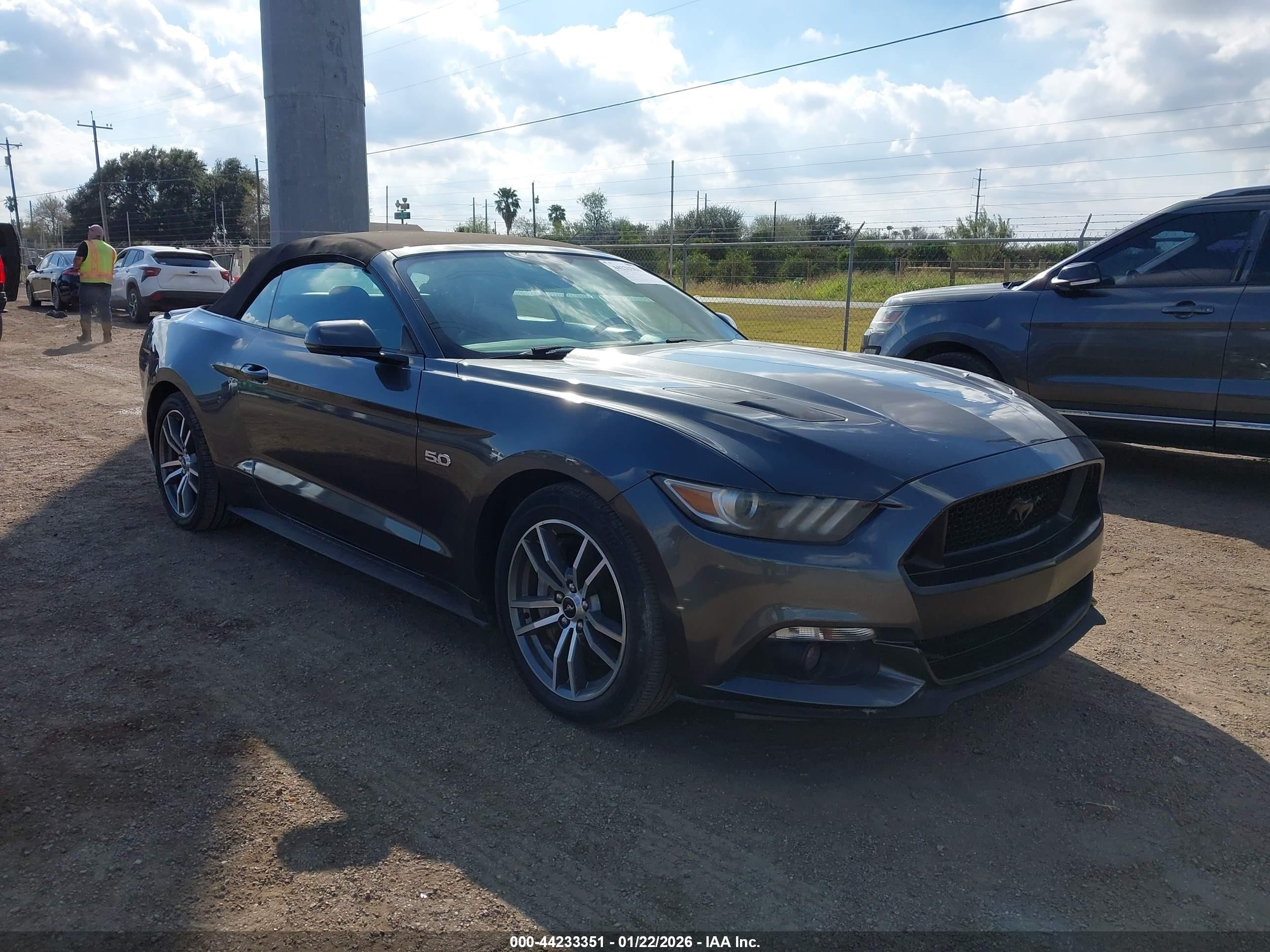 2015 Ford Mustang GT Premium, VIN 1FATP8FF5F5346386 — Rear end
