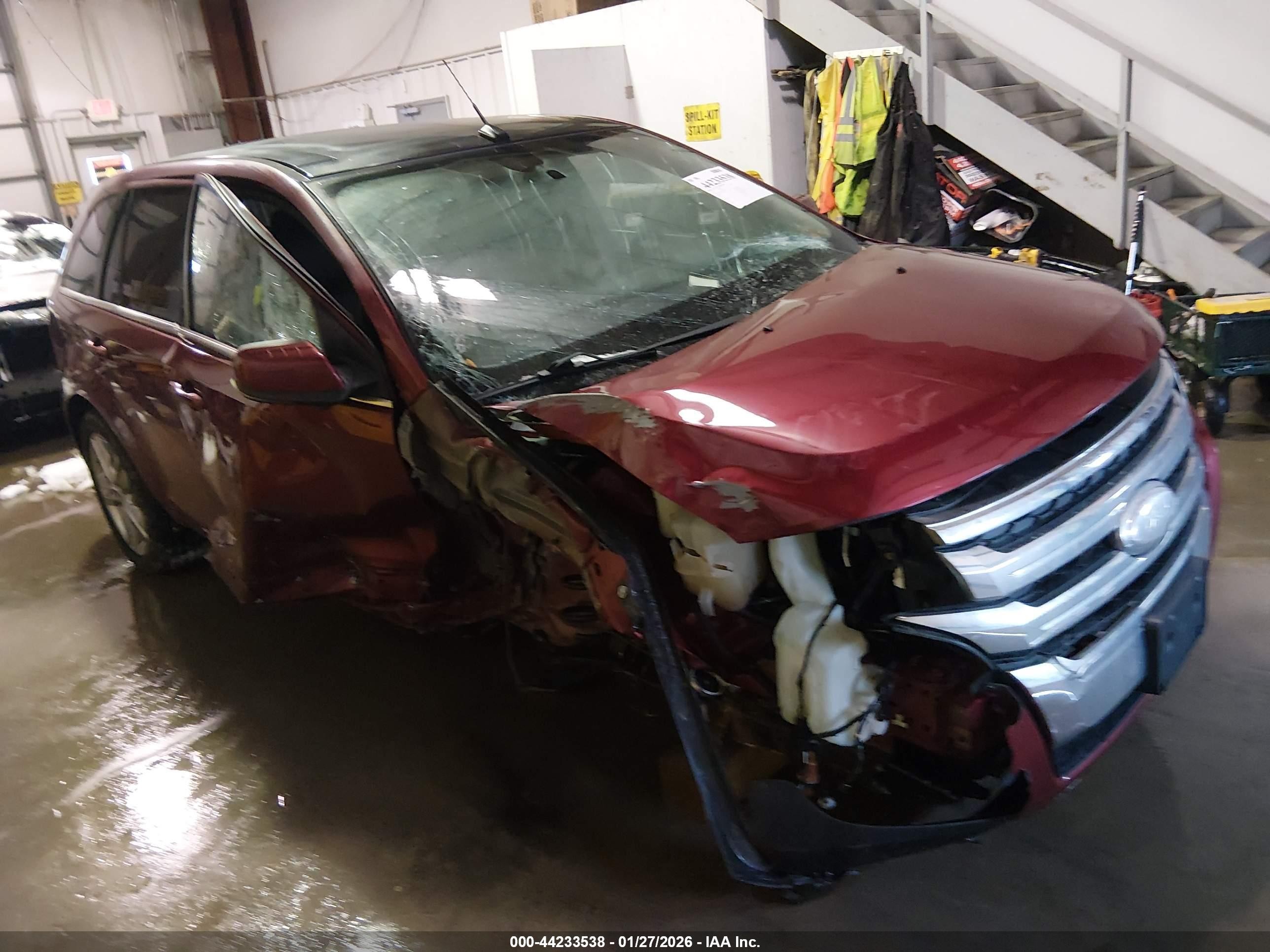 2013 Ford Edge Limited, VIN 2FMDK4KC7DBC11061 — Side
