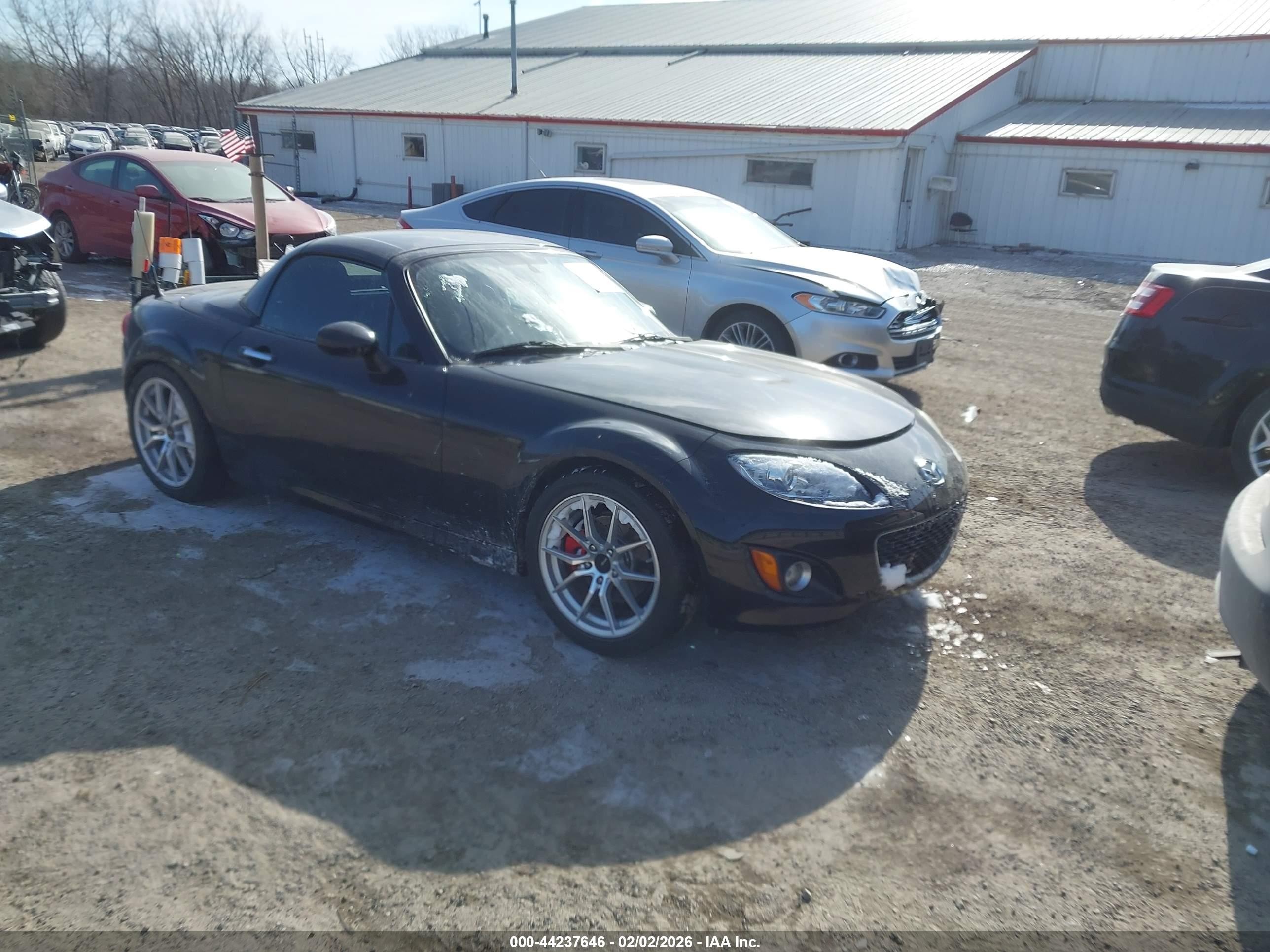 2009 Mazda MX-5 Miata Grand Touring, VIN JM1NC26F990200635 — Rear end