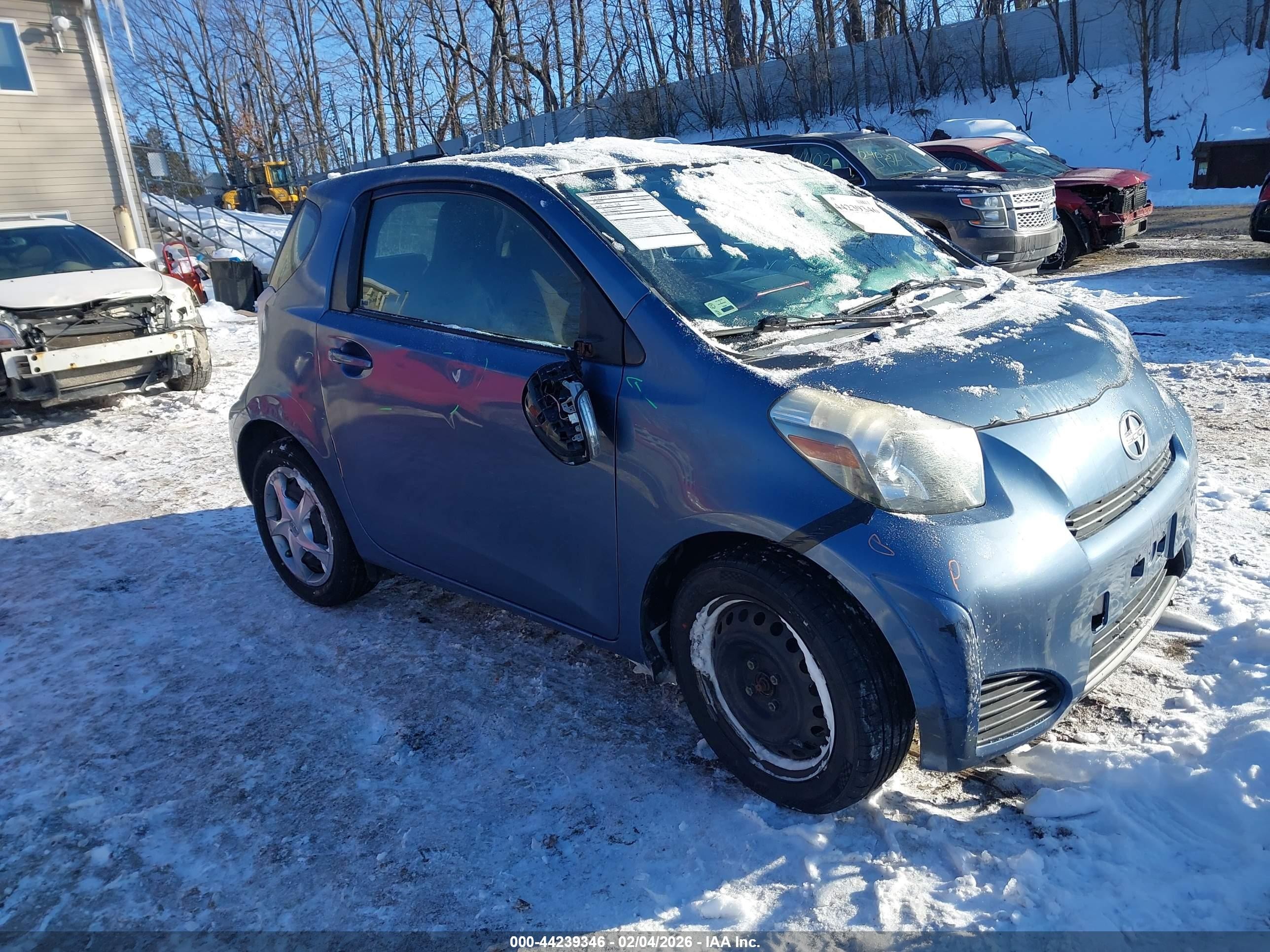 2014 Scion iQ 10 Series, VIN JTNJJXB07EJ029063 — Side