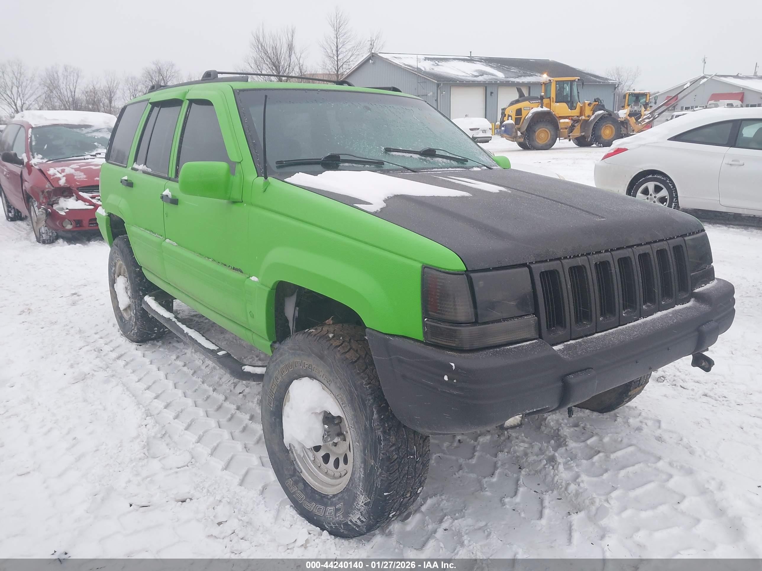 1996 Jeep Grand Cherokee Limited, VIN 1J4GZ78Y2TC363288 — Rear end