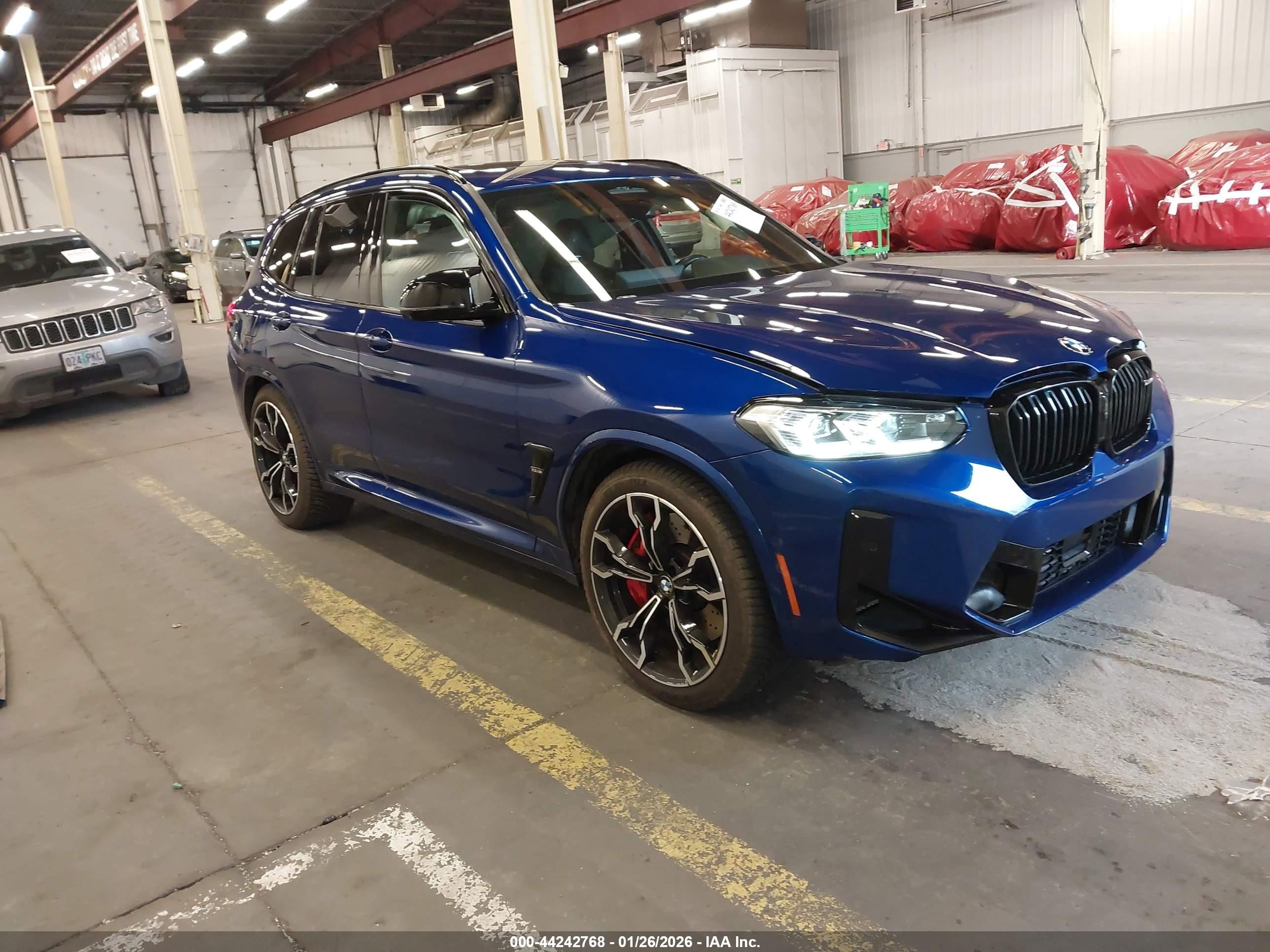 2023 BMW X3 M, VIN 5YM13EC0XP9S56874 — Side