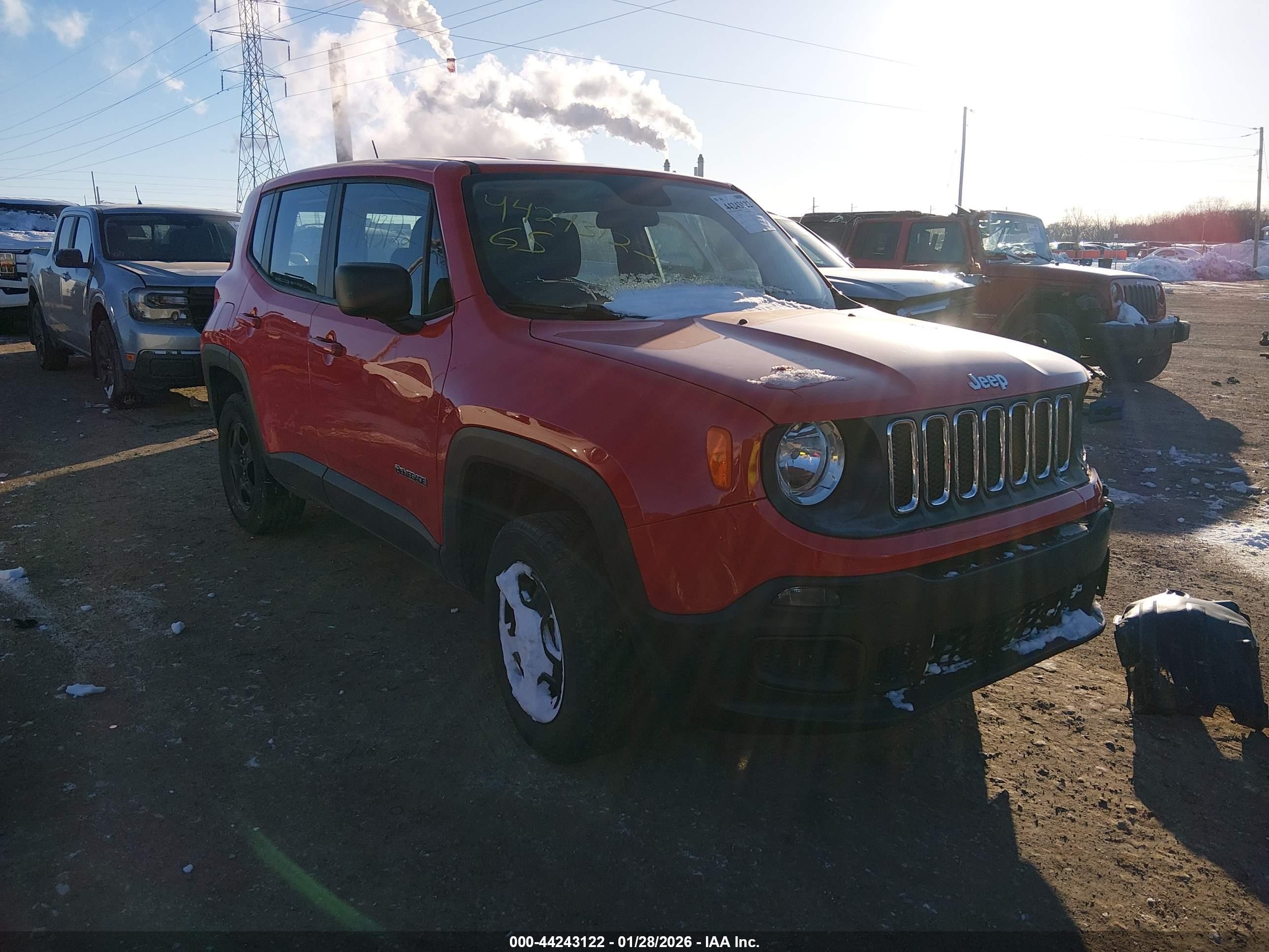 2016 Jeep Renegade Sport, VIN ZACCJBAT4GPC78581 — Front end