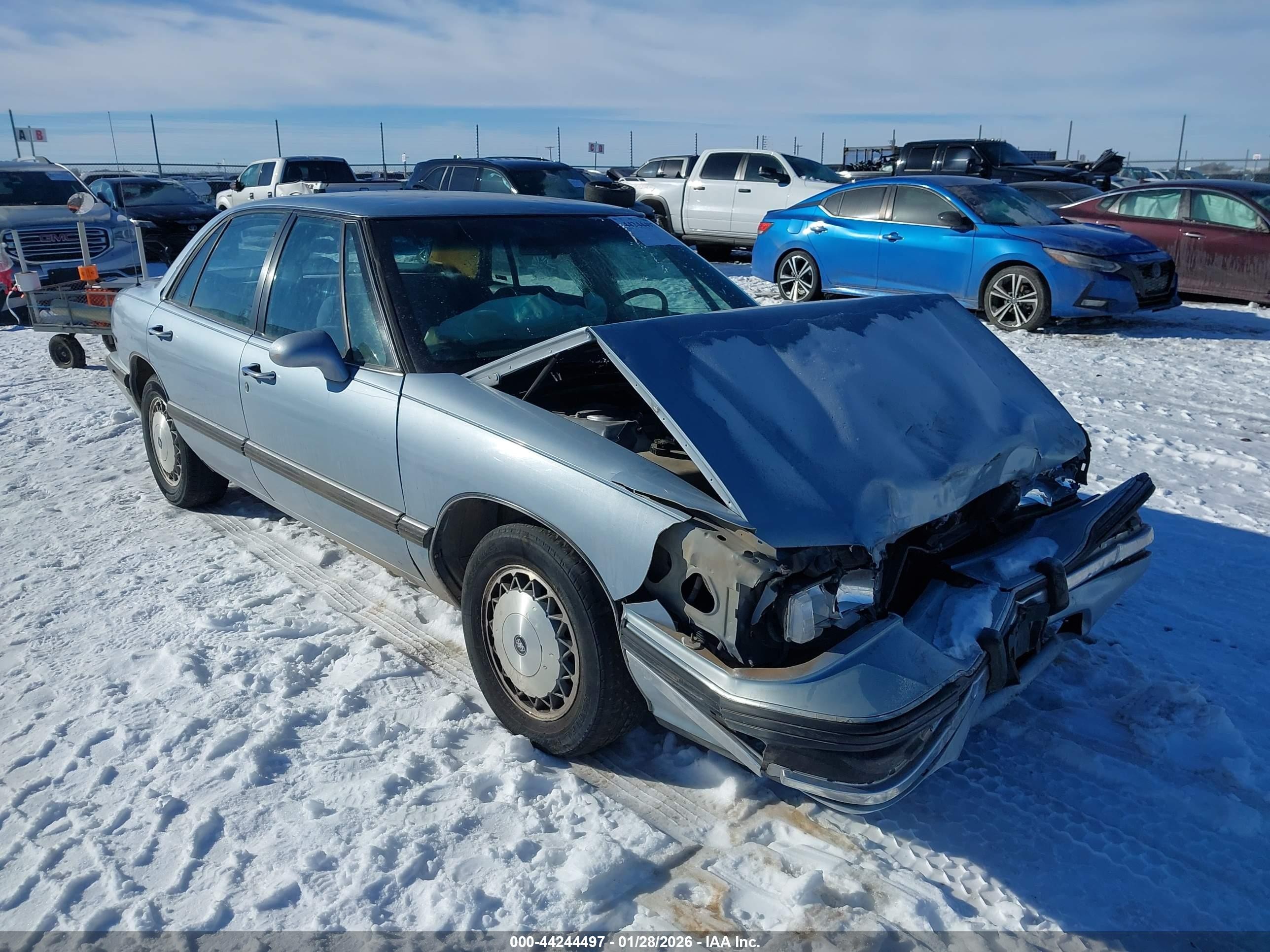 1994 Buick LeSabre Custom, VIN 1G4HP52L1RH512492 — Front end