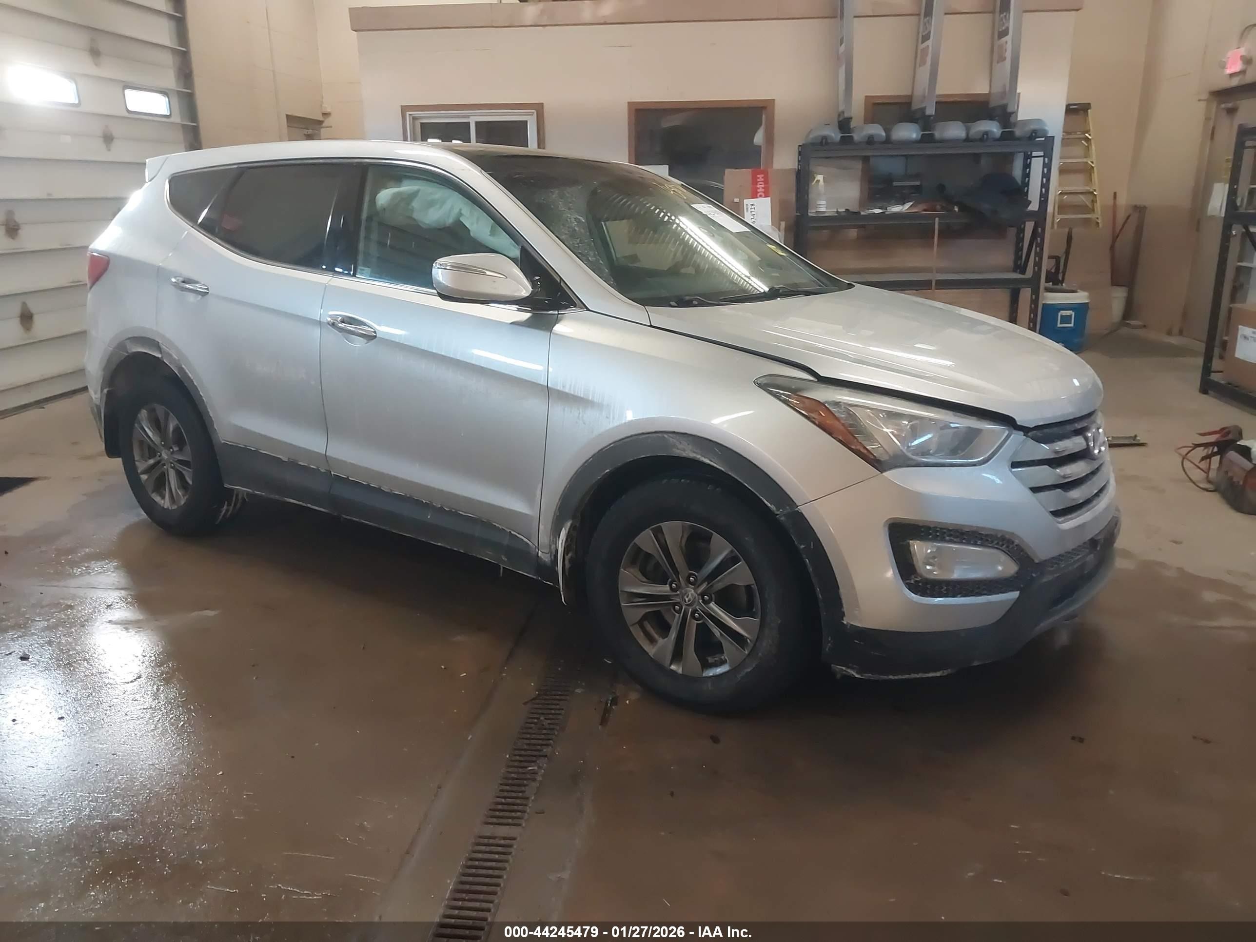 2013 Hyundai Santa Fe Sport, VIN 5XYZUDLB3DG062444 — Side