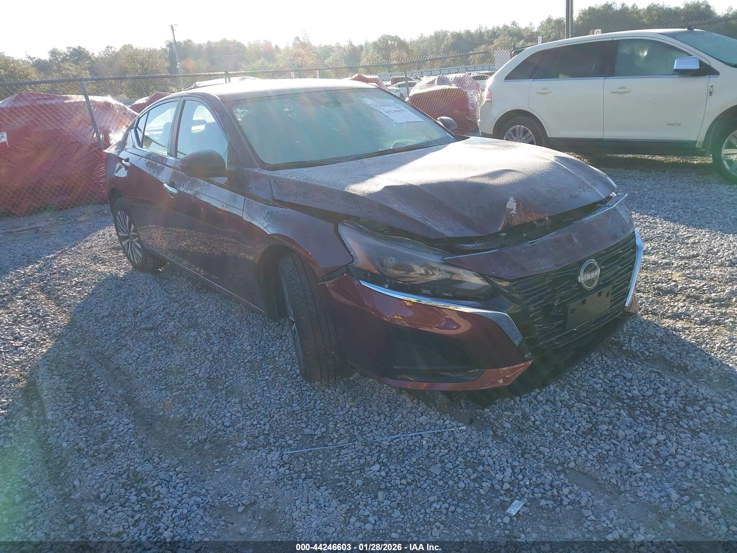 2025 Nissan Altima SV, VIN 1N4BL4DW7SN364336 — Auction photo 1 of 18