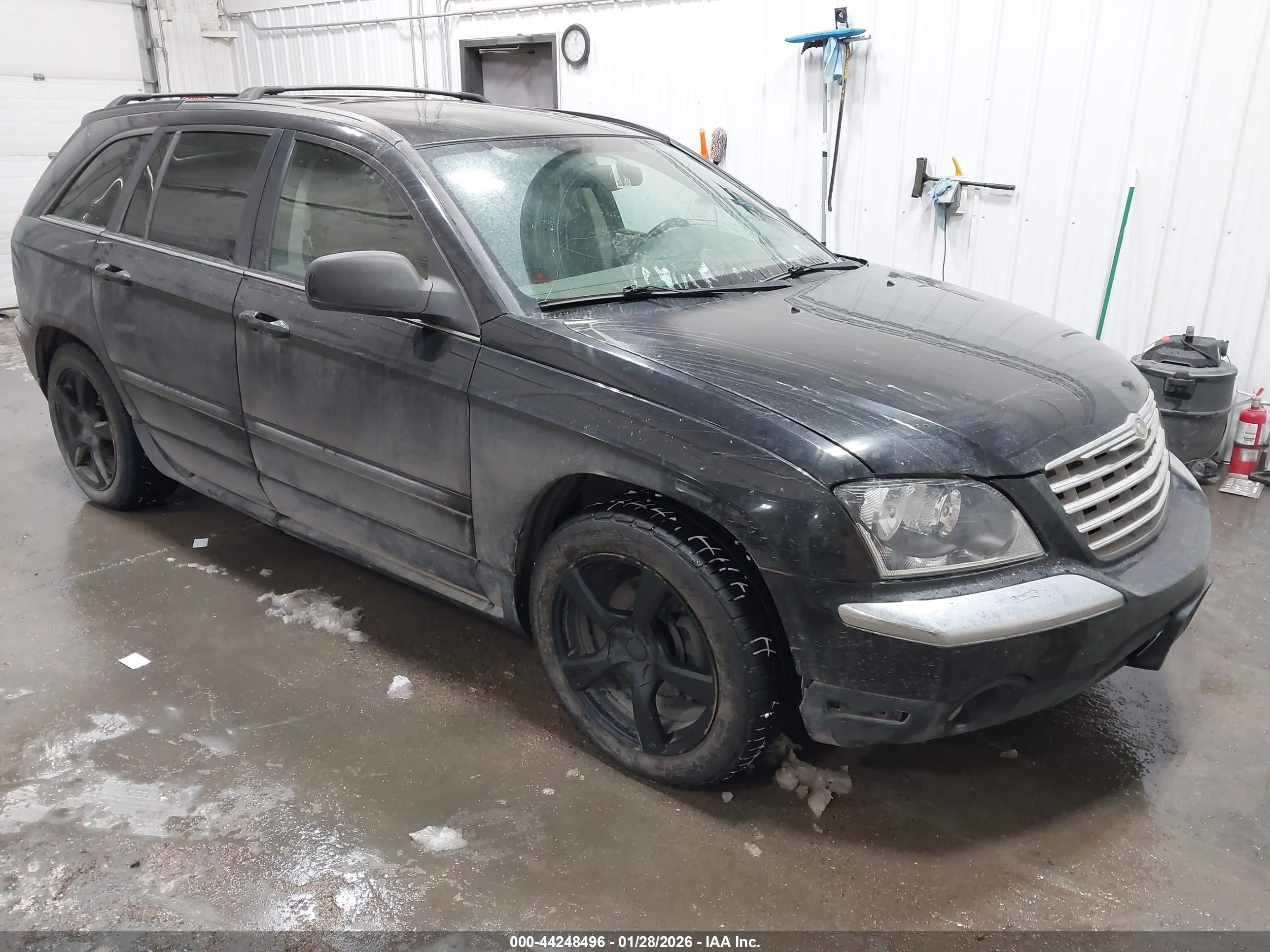 2006 Chrysler Pacifica, VIN 2A8GF78476R882627 — Зад