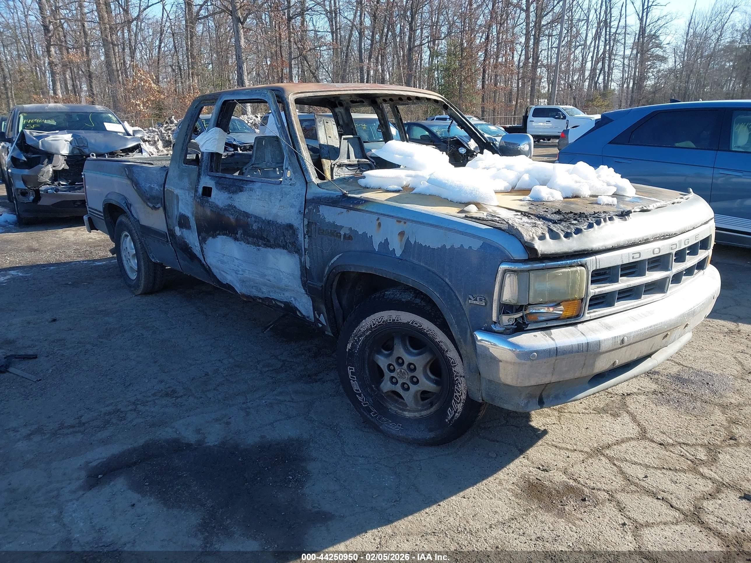 1994 Dodge Dakota, VIN 1B7GL23Y3RS637694 — Пожар