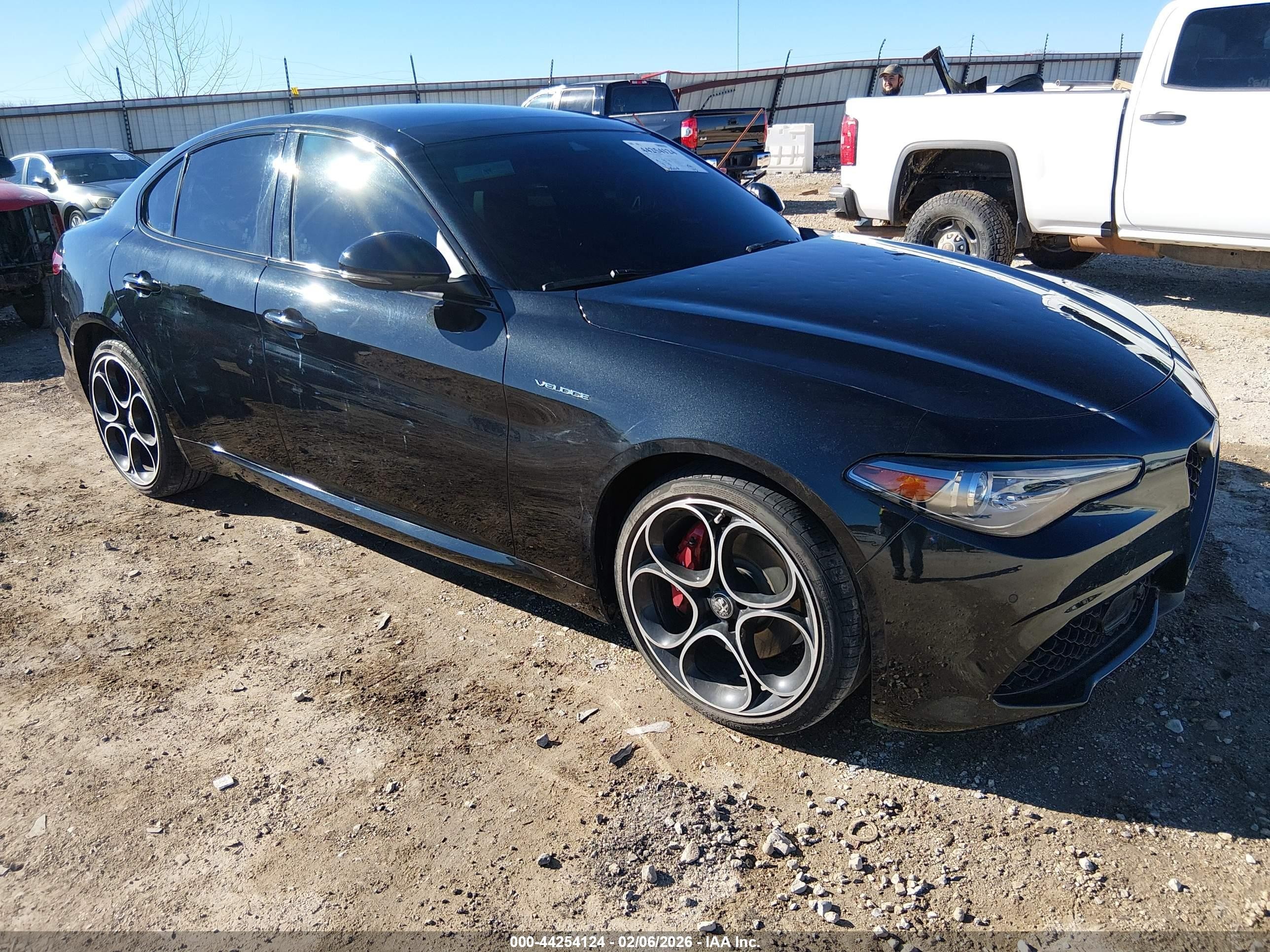 2023 Alfa Romeo Giulia Veloce, VIN ZARFANBN5P7668901 — Hail