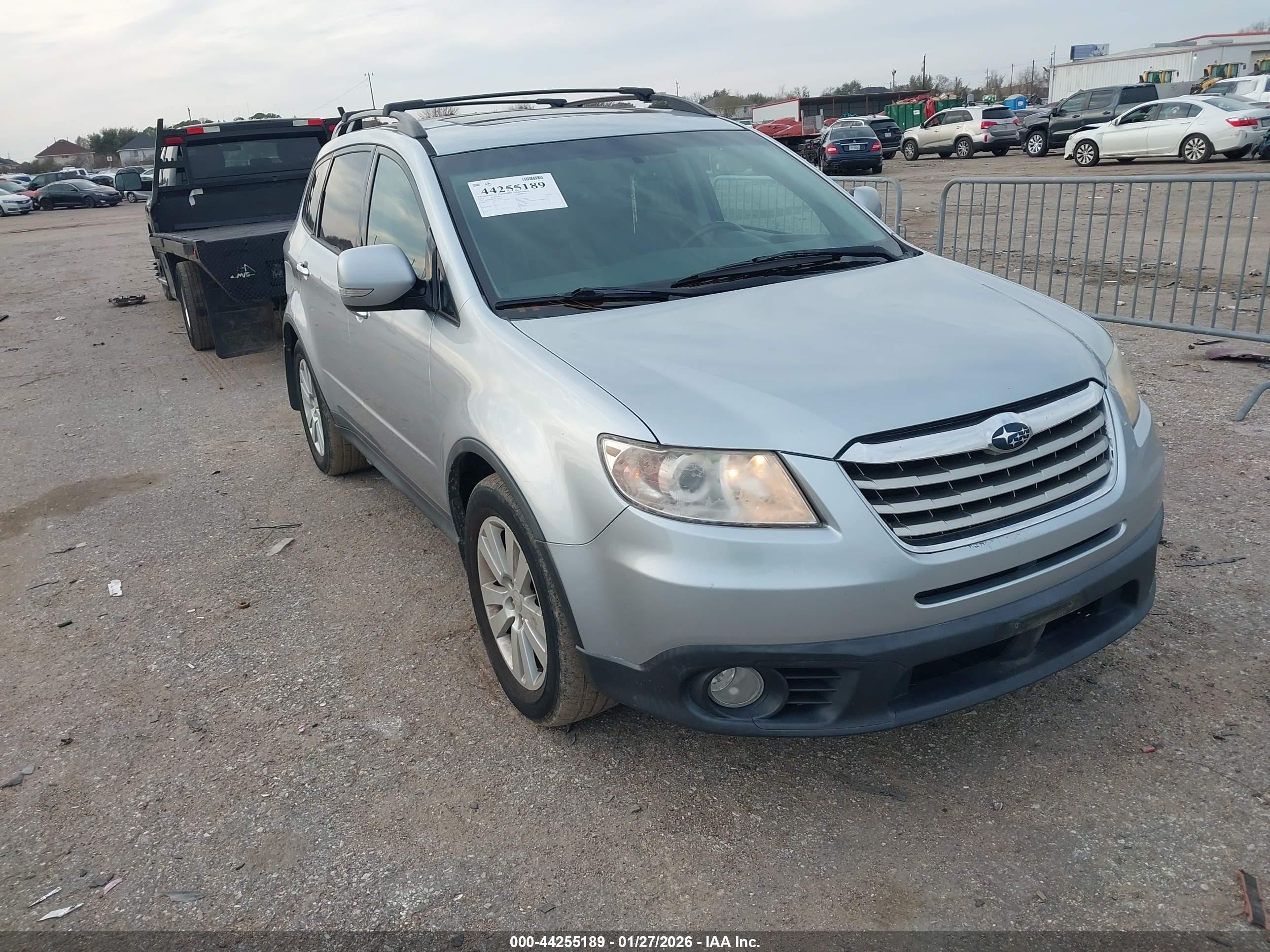 2012 Subaru Tribeca Touring, VIN 4S4WX9HD8C4401645 — Rear end