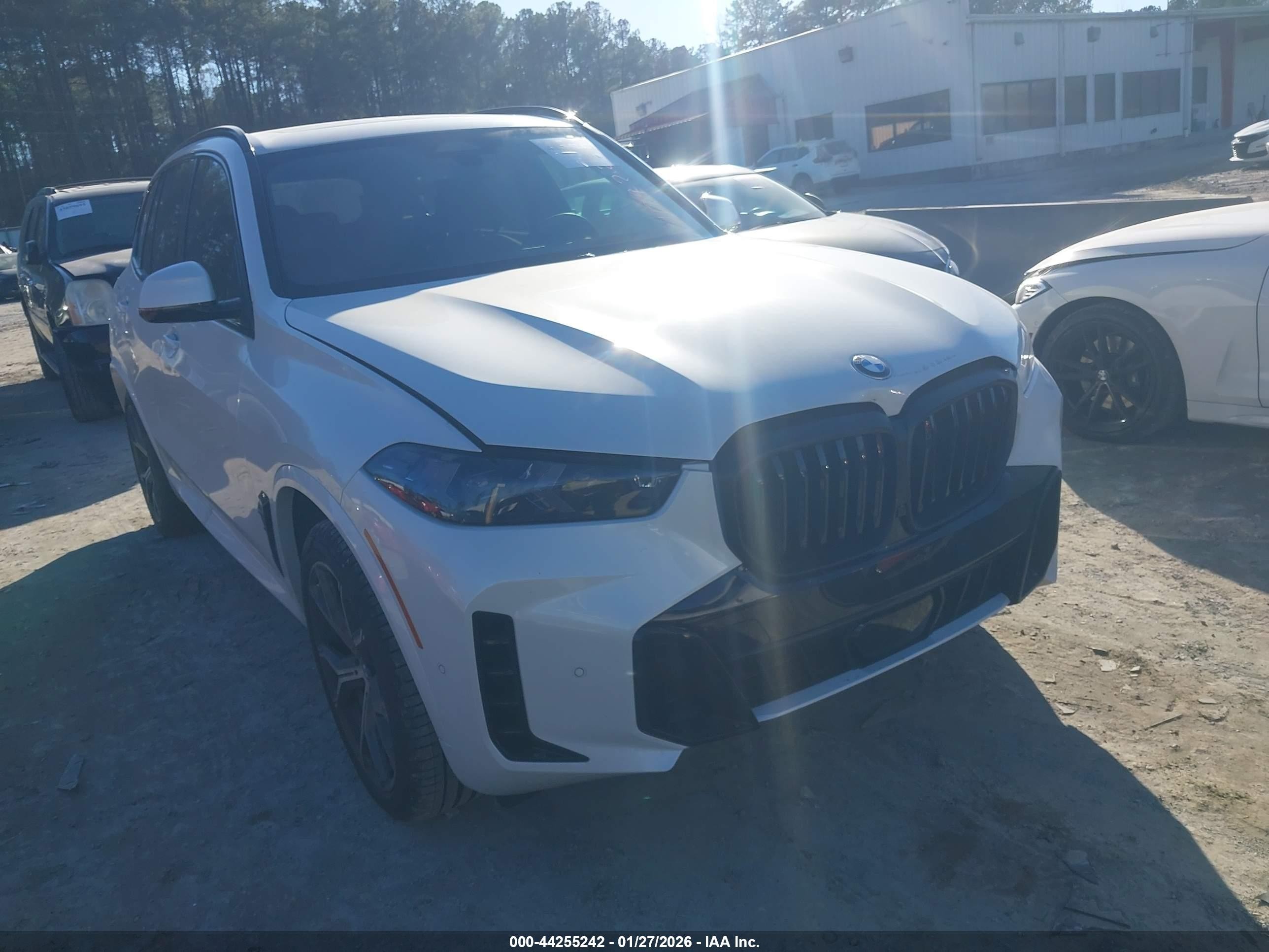 2026 BMW X5 xDrive40i, VIN 5UX23EU01T9117933 — Rear end