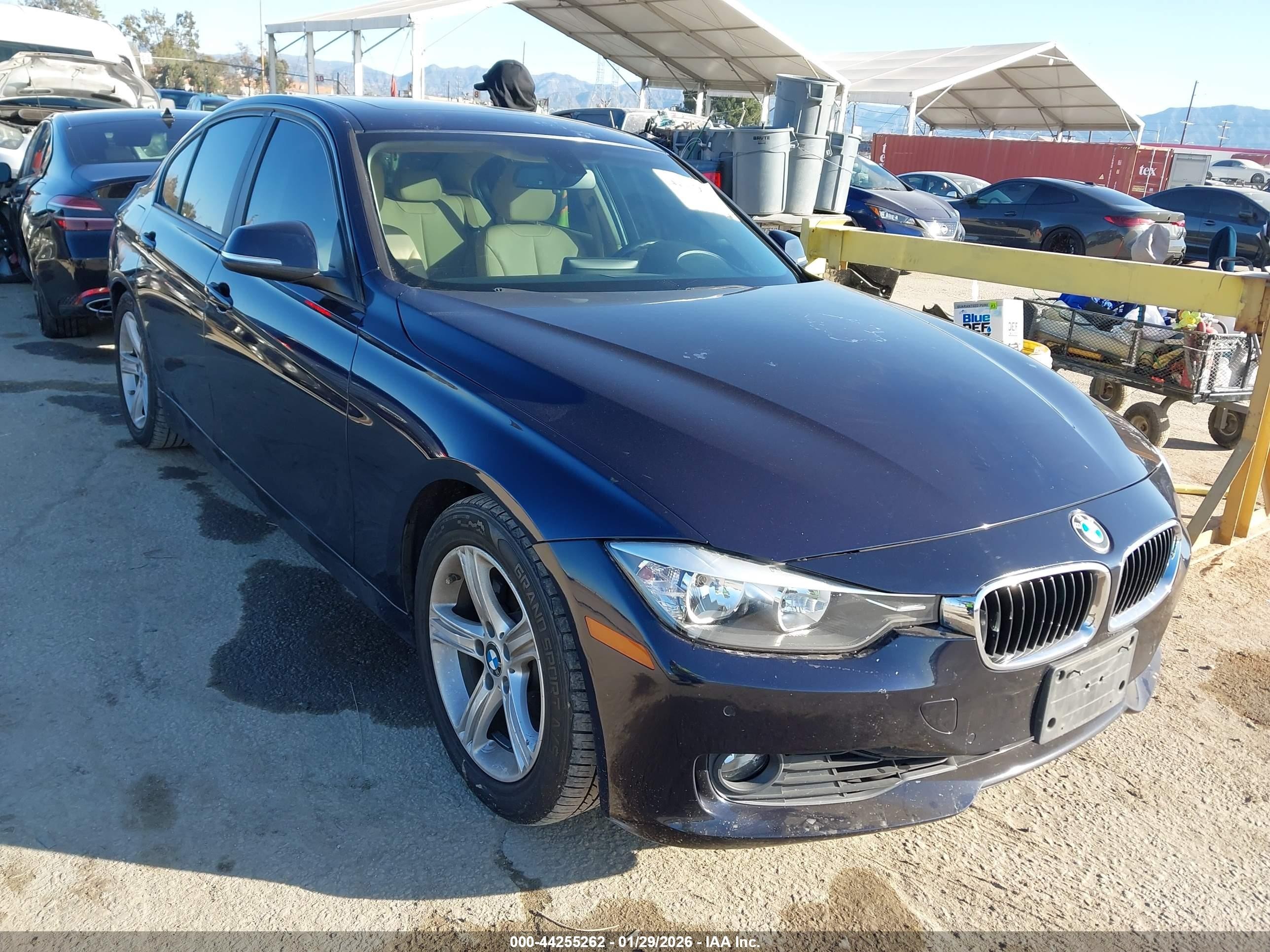 2014 BMW 3 Series 328i, VIN WBA3C1C52EK105746 — Rear end