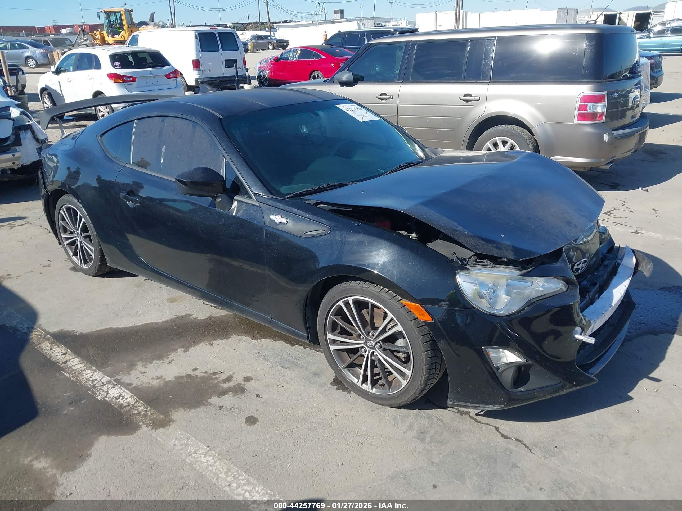 2016 Scion FR-S, VIN JF1ZNAA18G8703434 — Front end