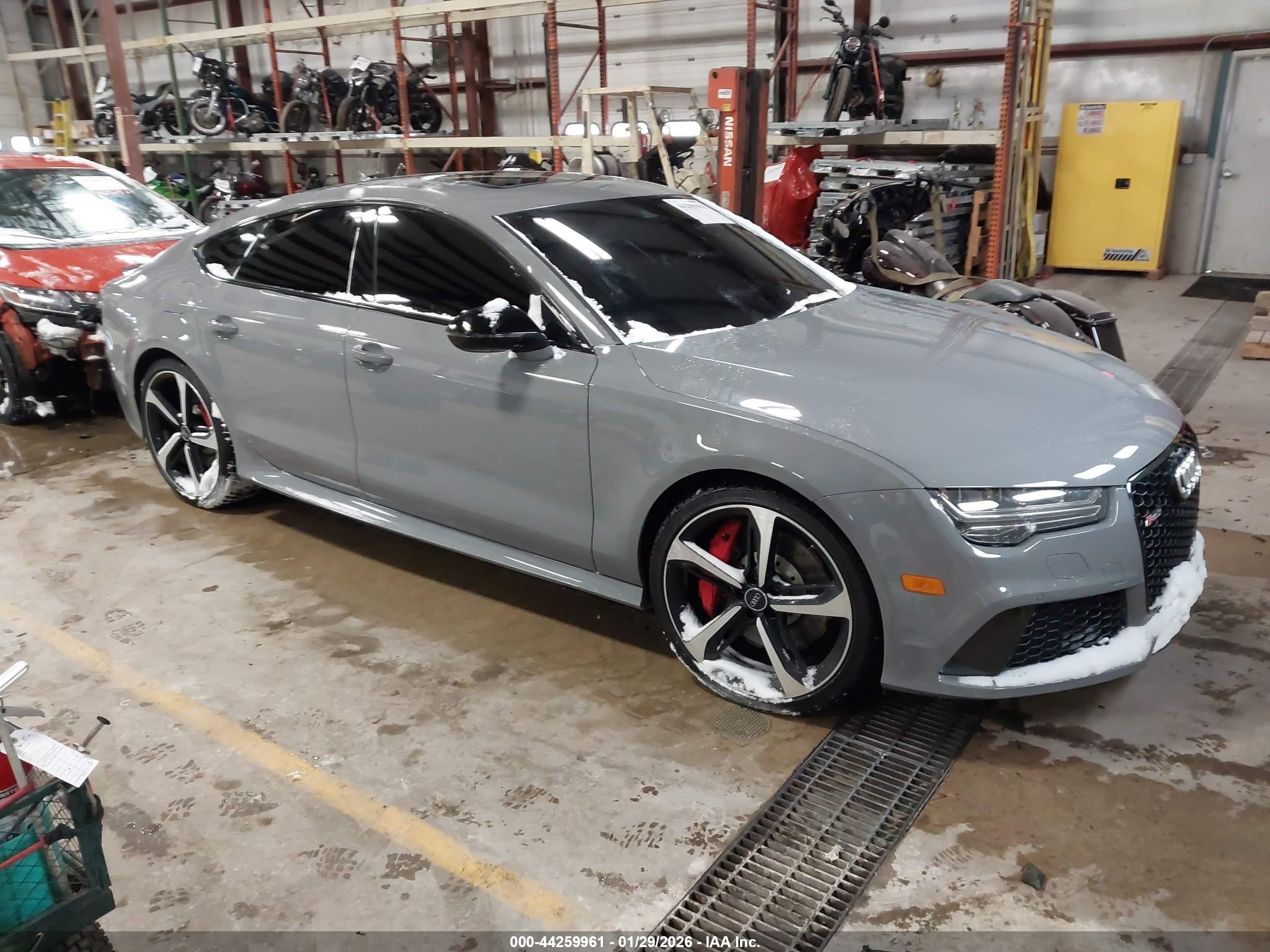 2016 Audi RS 7 Prestige, VIN WUAW2AFC0GN900103 — Rear end