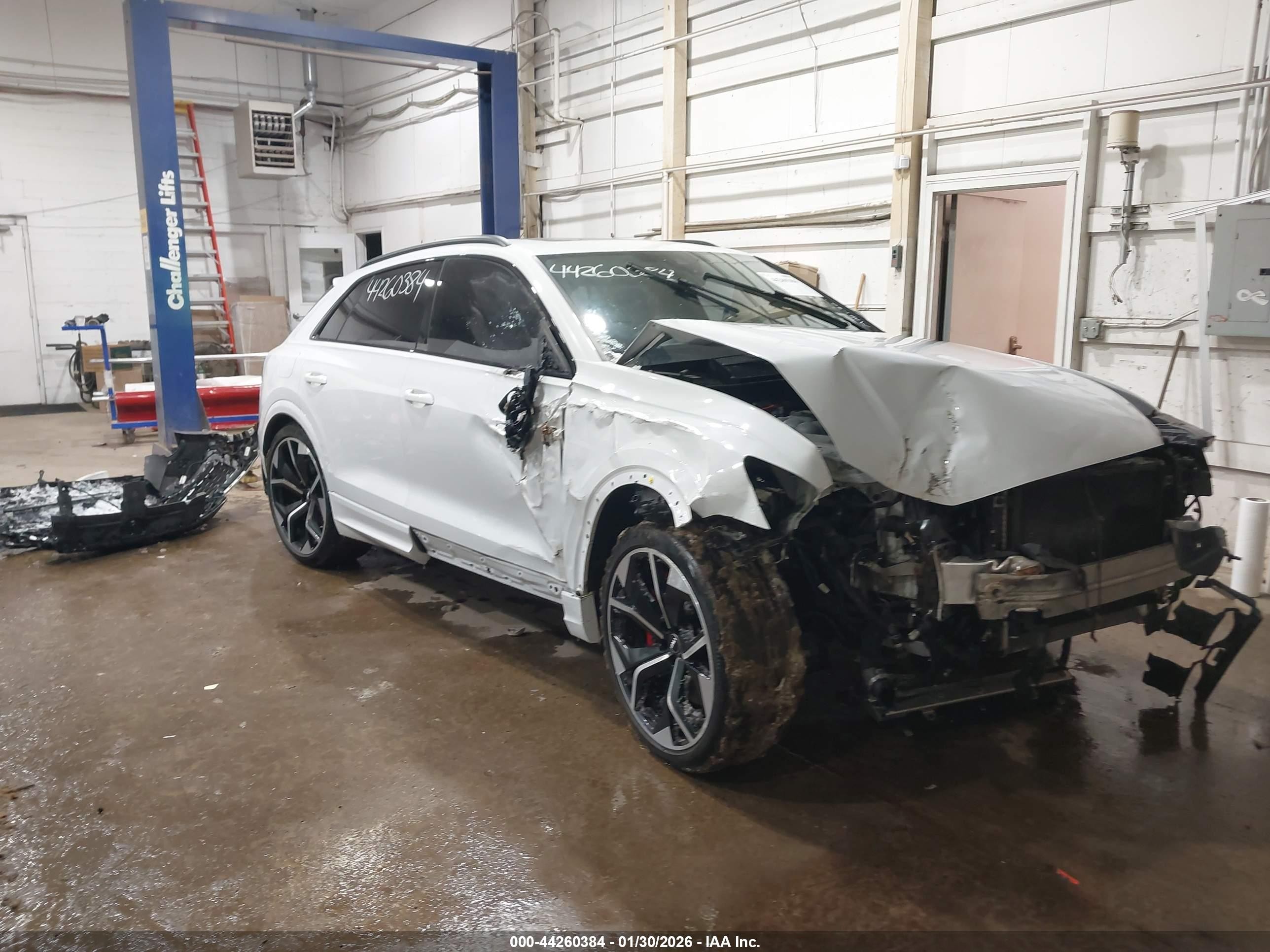 2020 Audi RS Q8, VIN WU1ARBF1XLD025686 — Front end