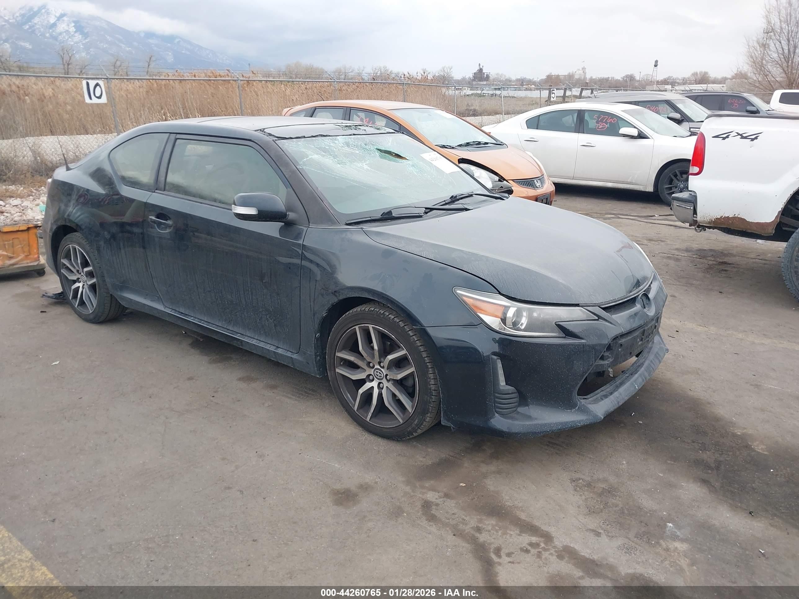 2015 Scion tC, VIN JTKJF5C74FJ002483 — Крыша