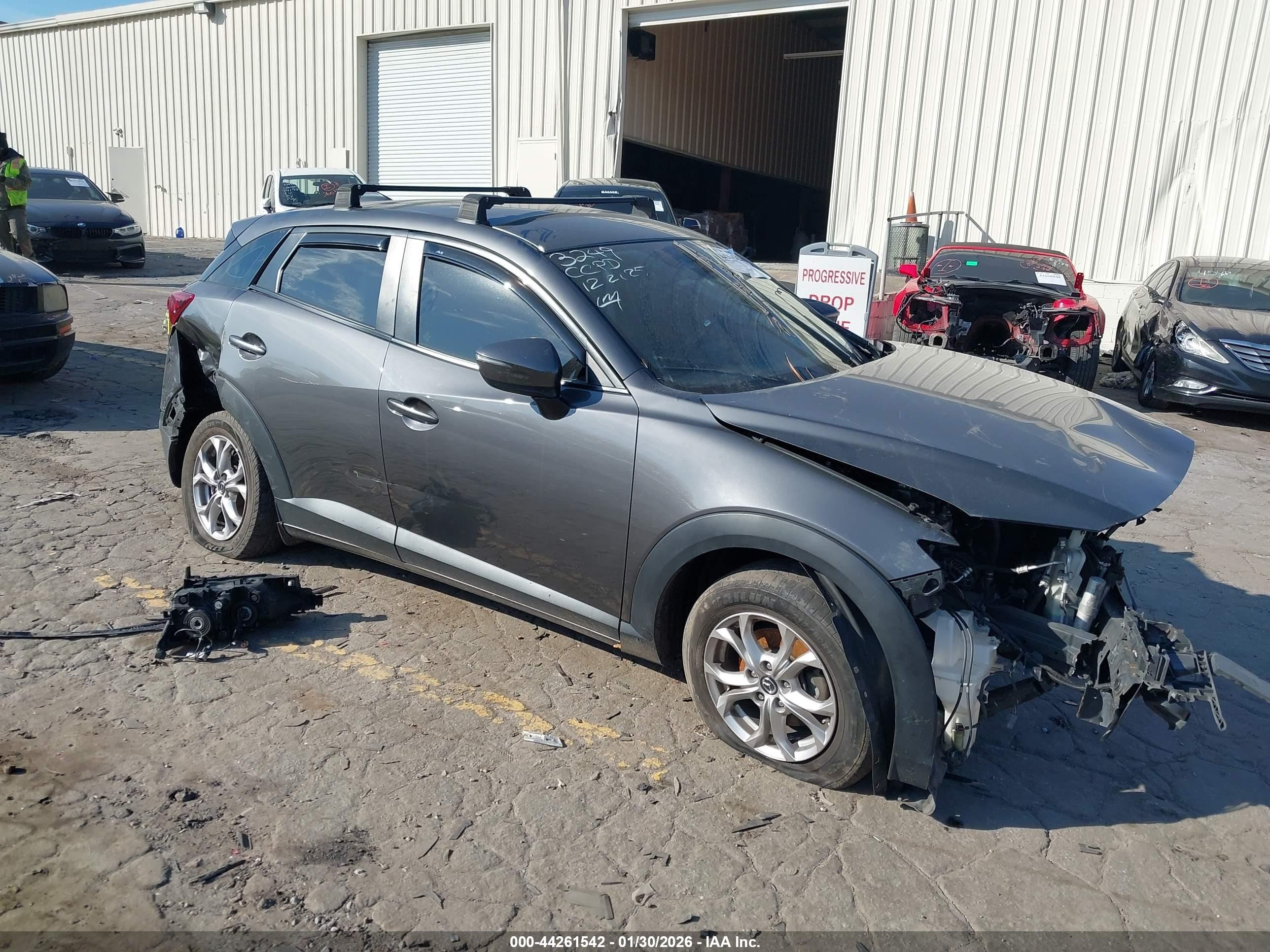 2019 Mazda CX-3 Sport, VIN JM1DKFB72K1453249 — Front end