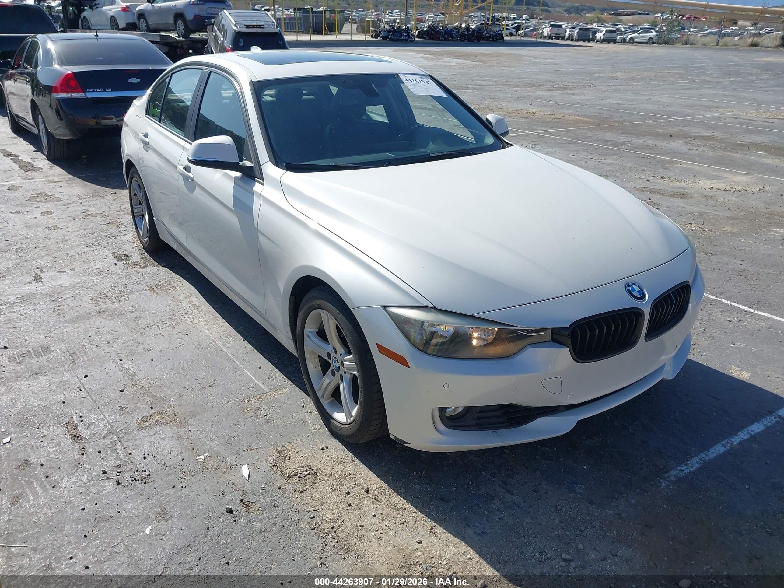 2015 BMW 3 Series 328i, VIN WBA3C1C58FK122519 — Side
