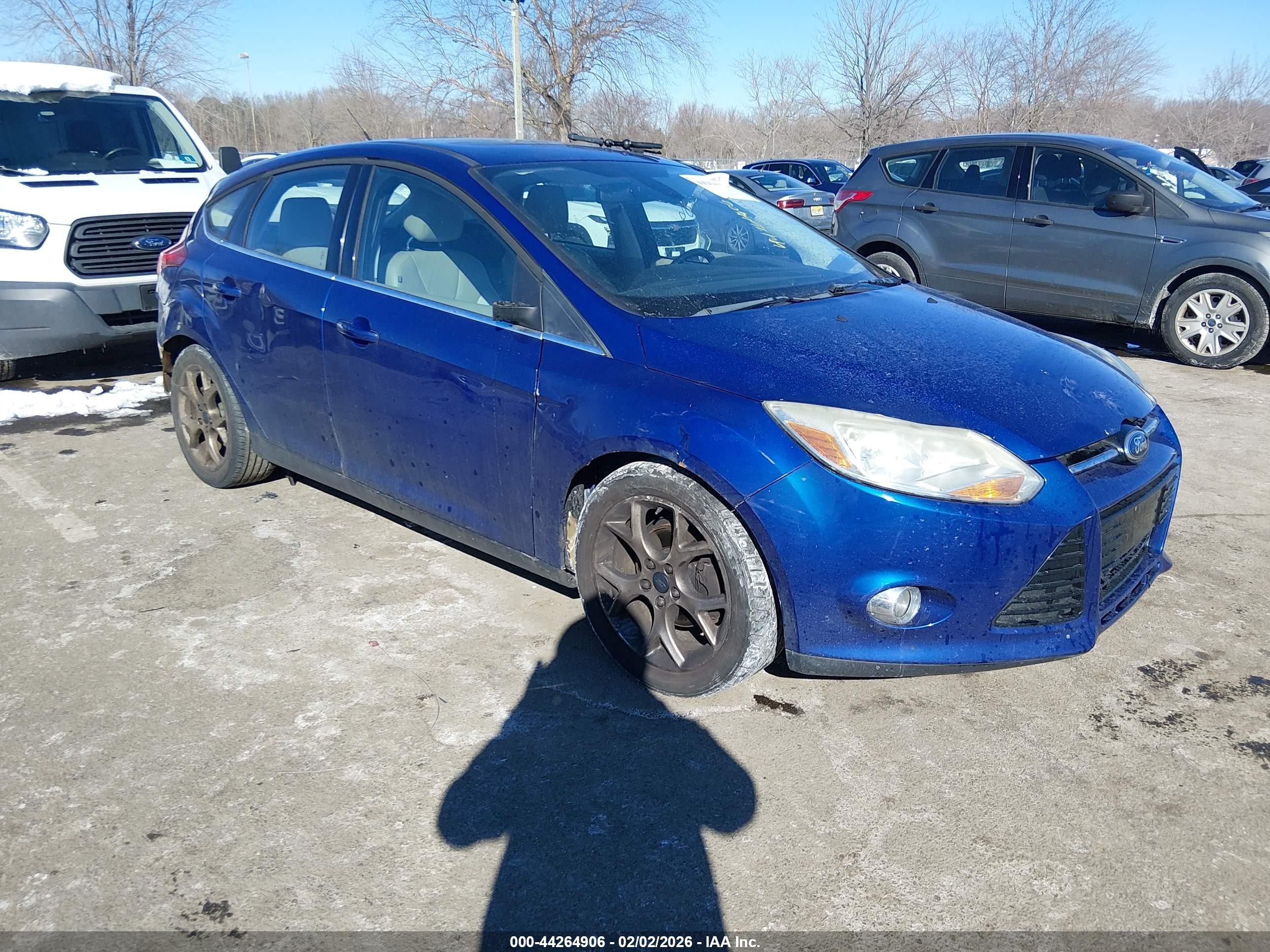 2012 Ford Focus SEL, VIN 1FAHP3M2XCL378248 — Rear end