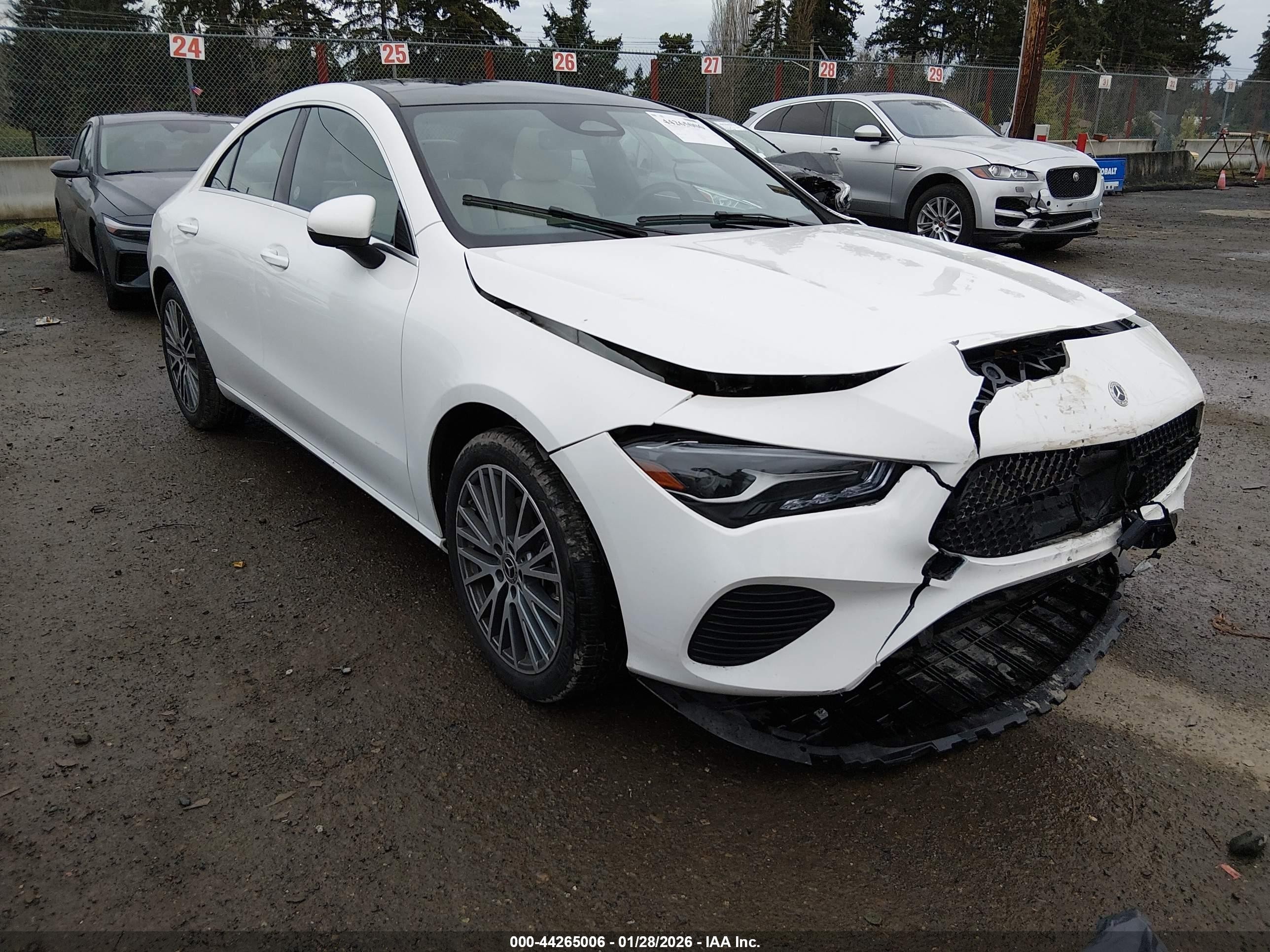 2025 Mercedes-Benz CLA 250, VIN W1K5J4GB5SN559010 — Front end