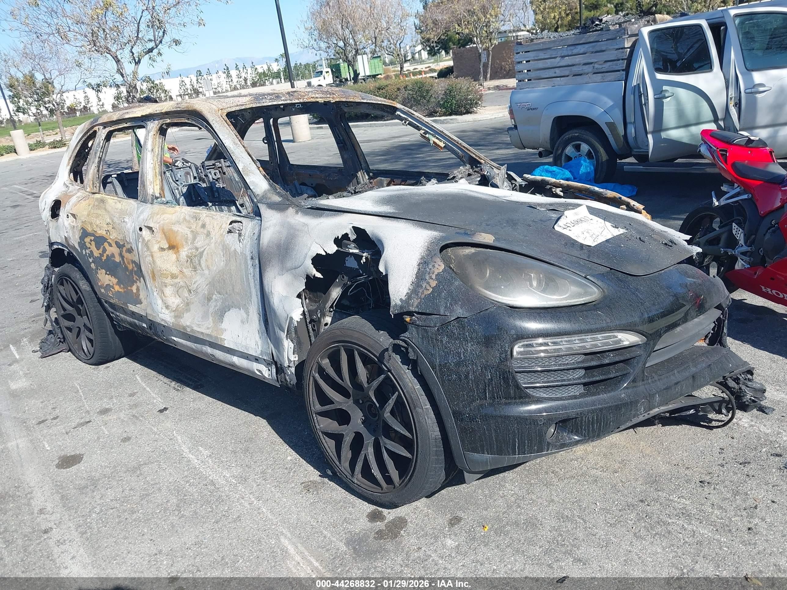 2014 Porsche Cayenne, VIN WP1AA2A23ELA95638 — Burn