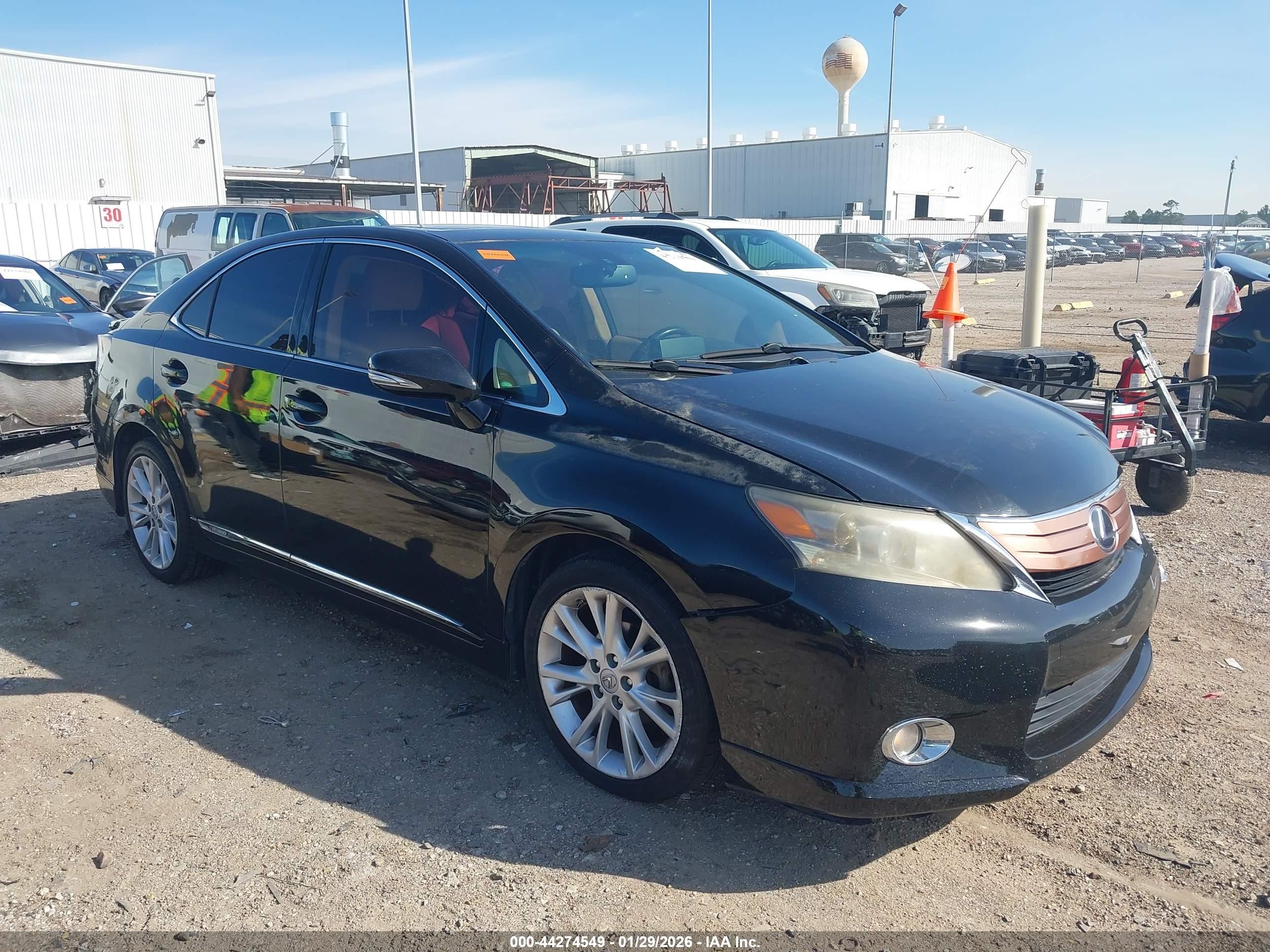 2011 Lexus HS 250h, VIN JTHBB1BA6B2046095 — Front end