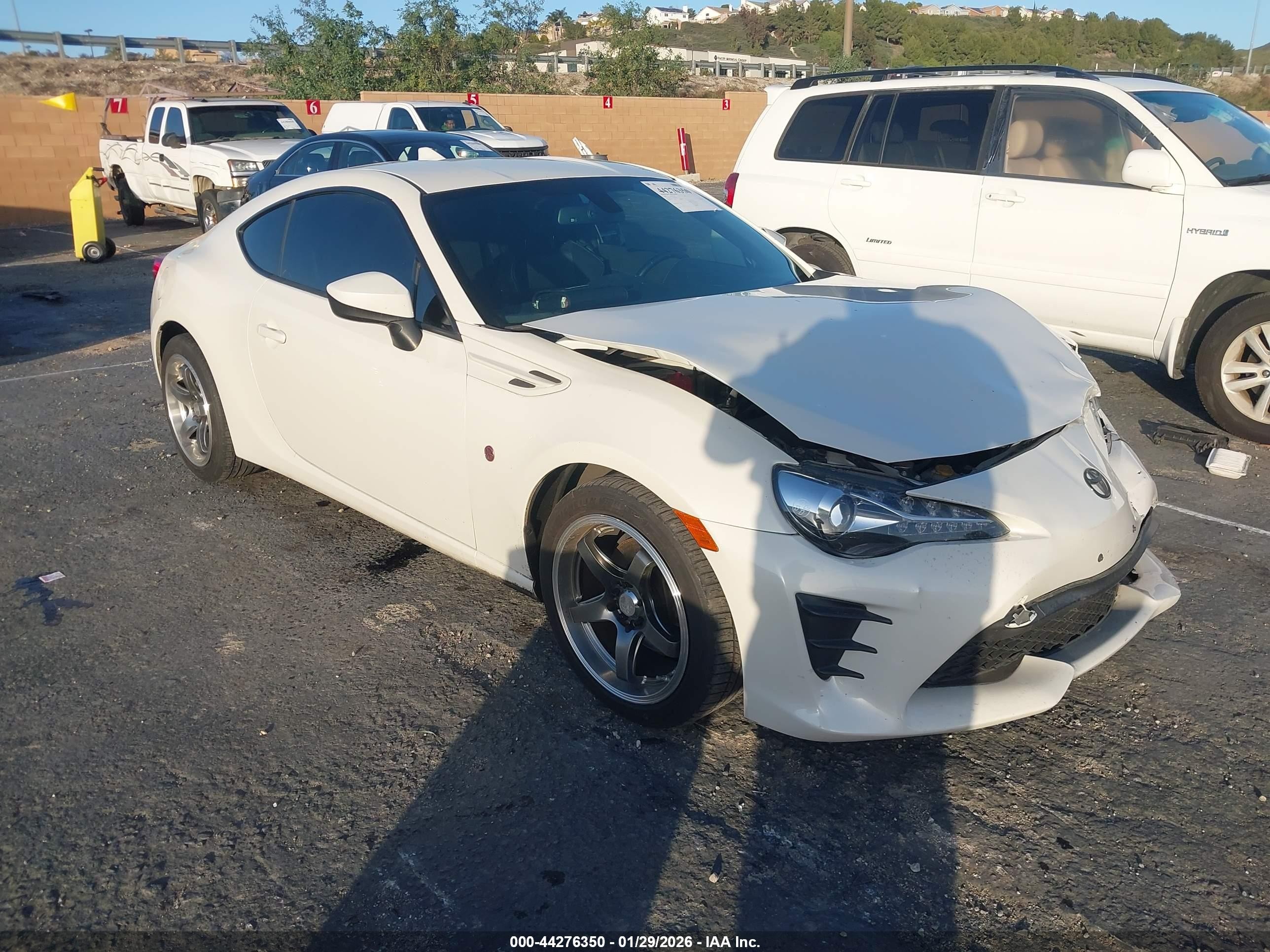 2019 Toyota 86, VIN JF1ZNAA19K8703922 — Front end