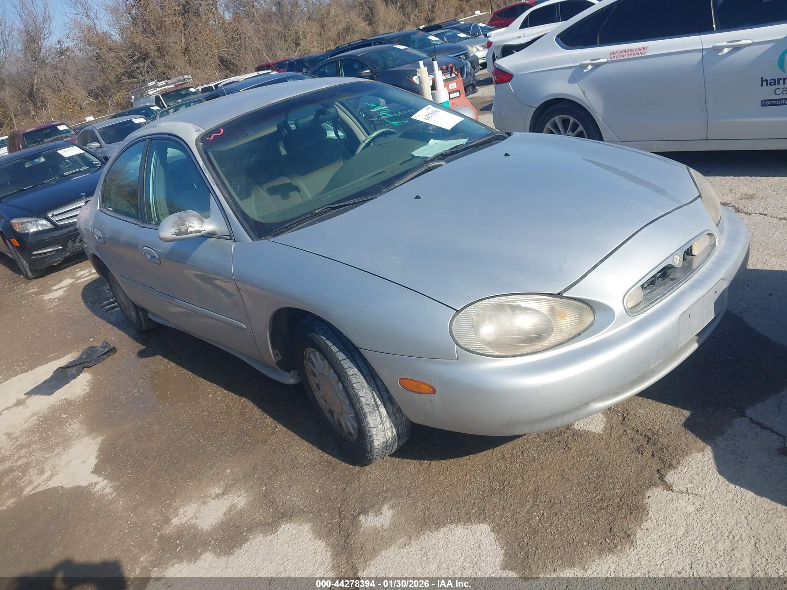 1997 Mercury Sable GS, VIN 1MELM50U2VA633343 — Normal wear