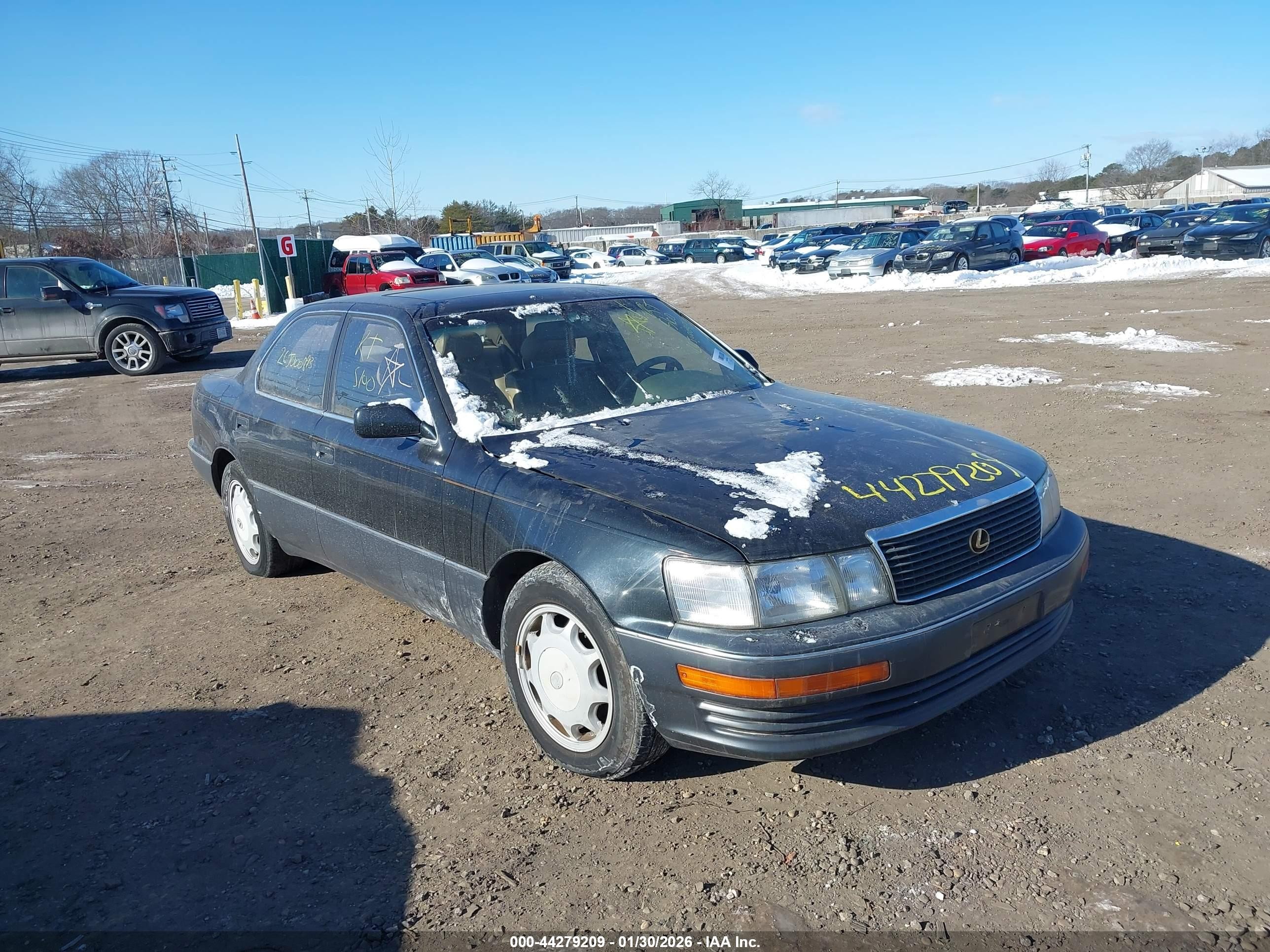 1994 Lexus LS 400, VIN JT8UF11EXR0201903 — Not stated