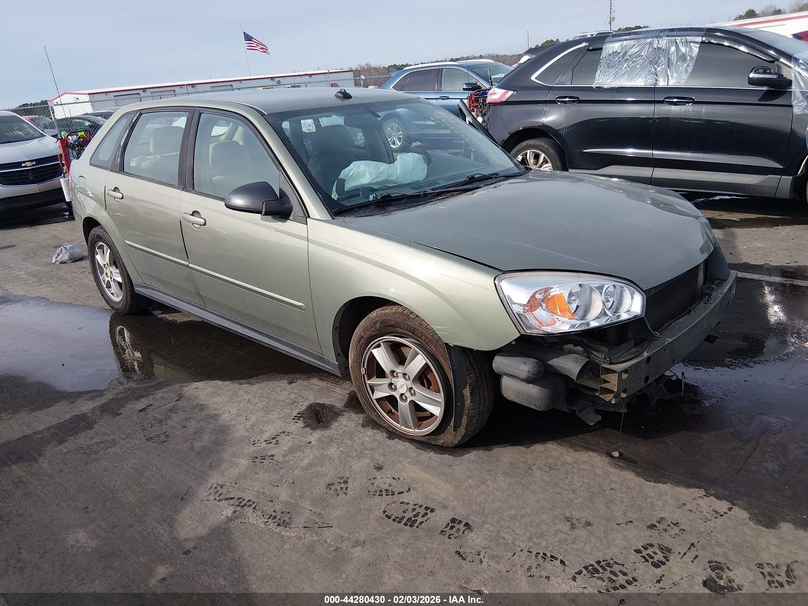 2004 Chevrolet Malibu Maxx LS, VIN 1G1ZT64854F157455 — Side