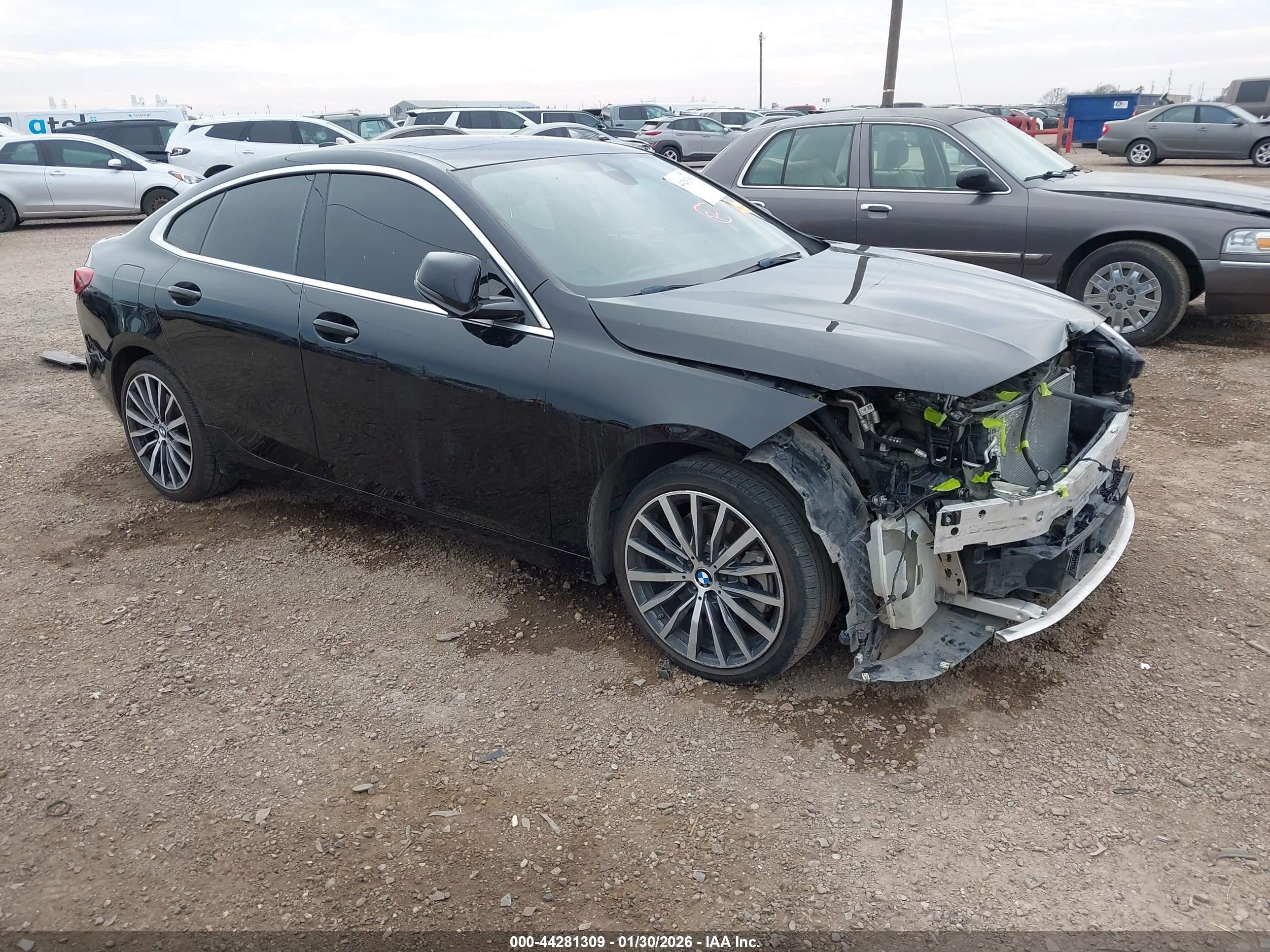 2021 BMW 2 Series 228i, VIN WBA53AK00M7H68994 — Front end